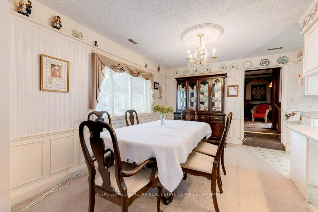 Photo 12 of 114 Second Road E, Hamilton, Rural Stoney Creek — HOMEH