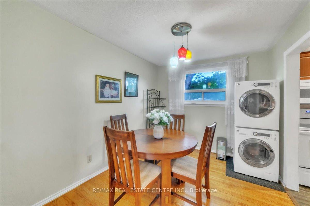 Photo 9 of 88 Sutherland Avenue, Brampton, Madoc — HOMEH