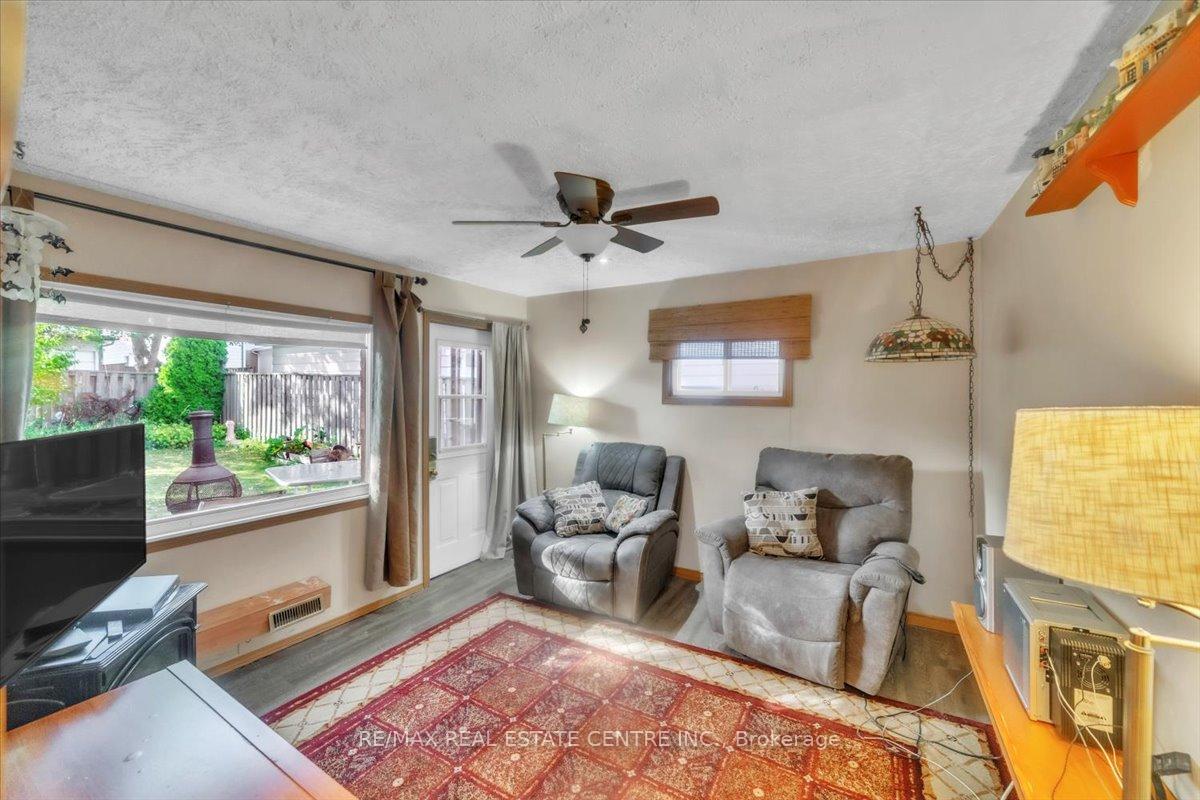 Photo 15 of 88 Sutherland Avenue, Brampton, Madoc — HOMEH