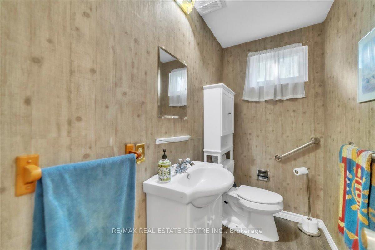 Photo 16 of 88 Sutherland Avenue, Brampton, Madoc — HOMEH