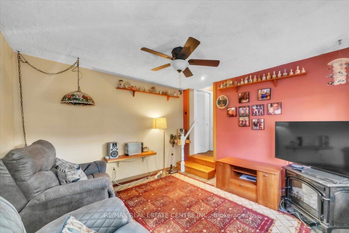 Photo 17 of 88 Sutherland Avenue, Brampton, Madoc — HOMEH