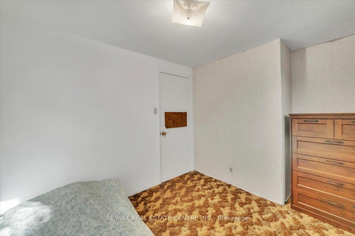 Photo 26 of 88 Sutherland Avenue, Brampton, Madoc — HOMEH