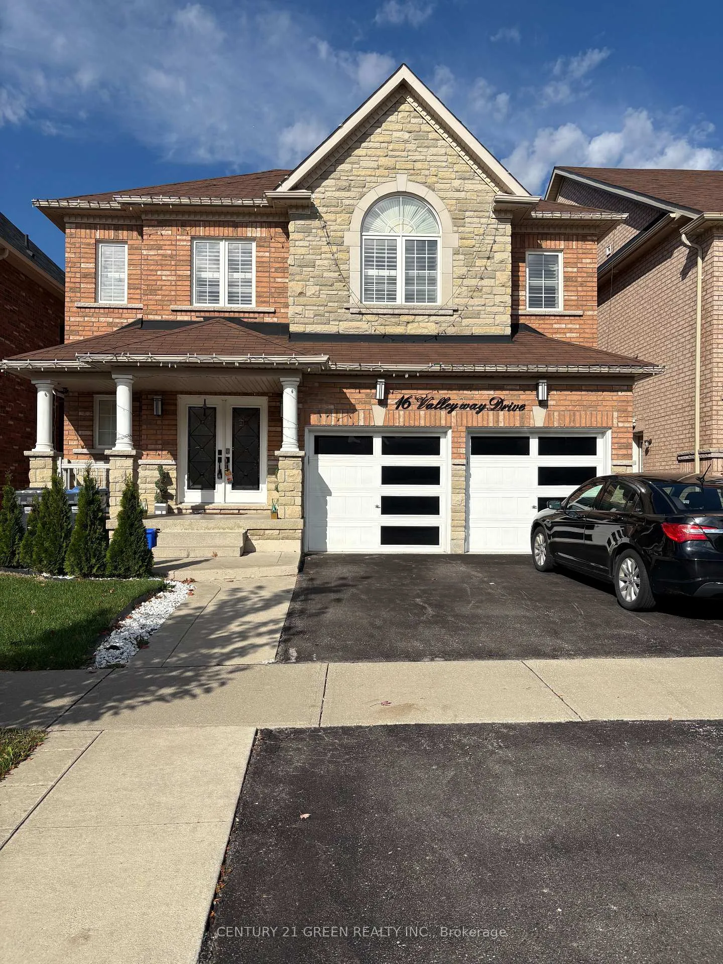 Front of 16 Valleyway Drive