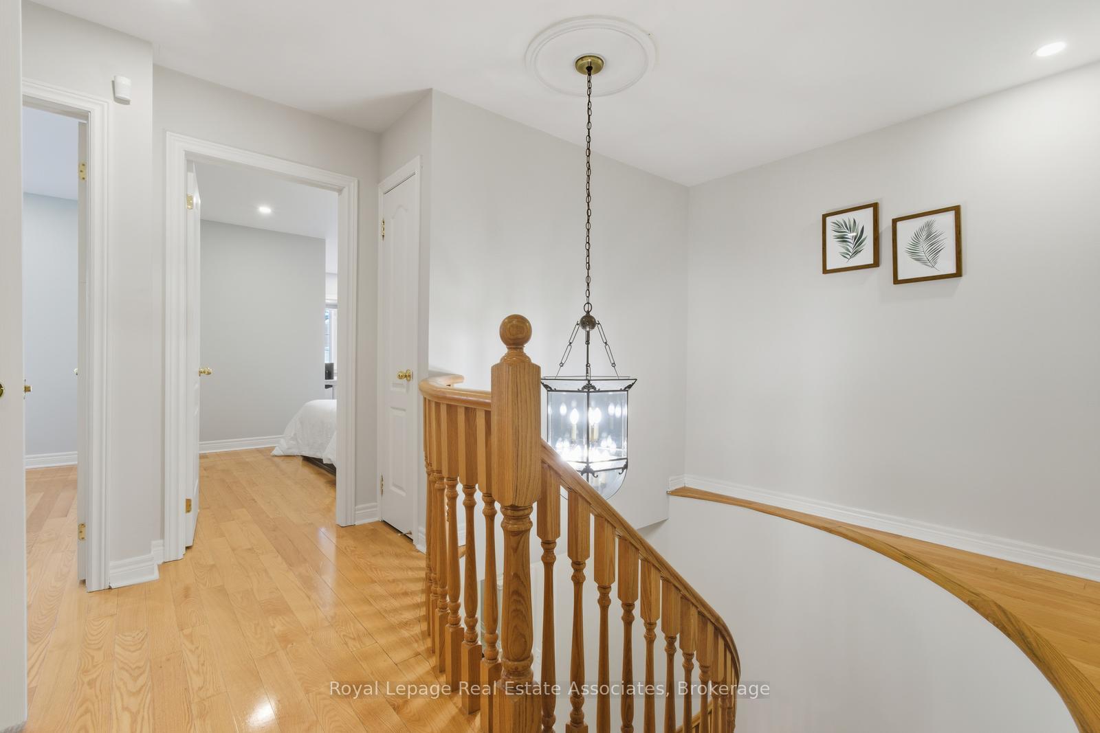 Photo 17 of 66 Millhouse Mews, Brampton, Bram West — HOMEH