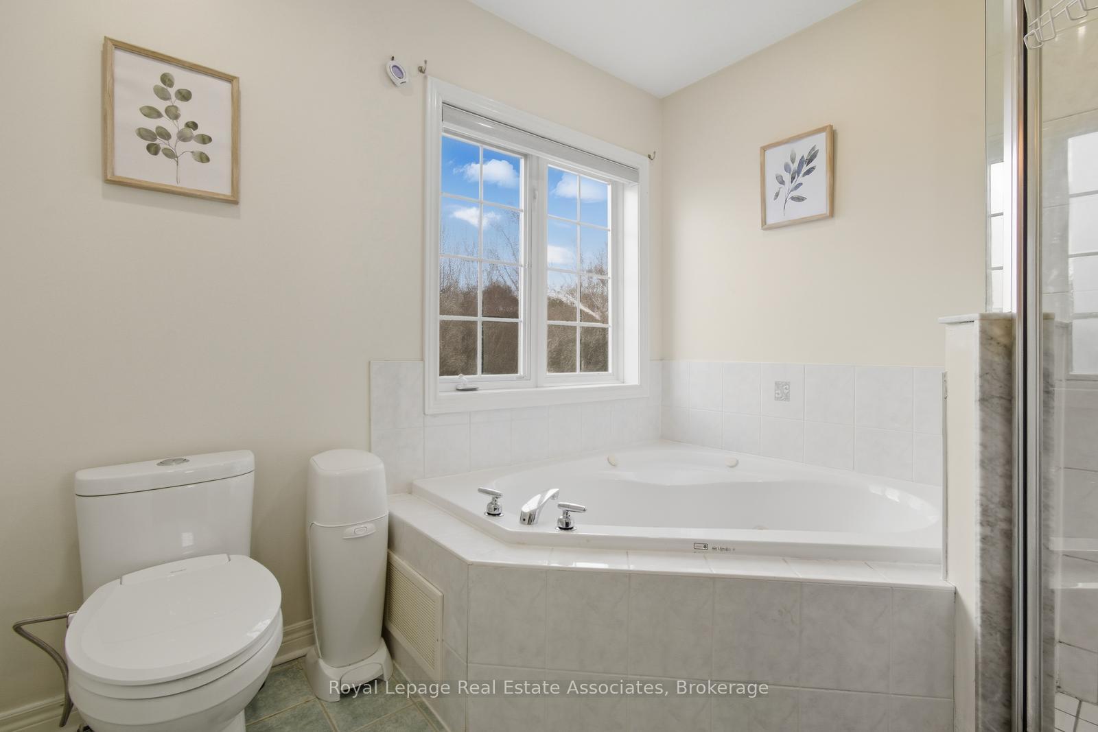 Photo 20 of 66 Millhouse Mews, Brampton, Bram West — HOMEH