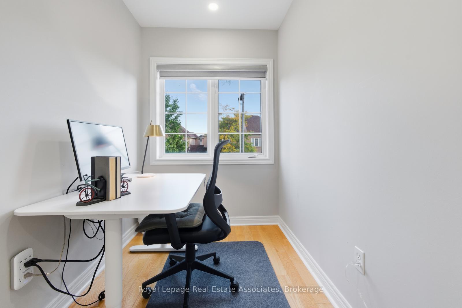 Photo 25 of 66 Millhouse Mews, Brampton, Bram West — HOMEH