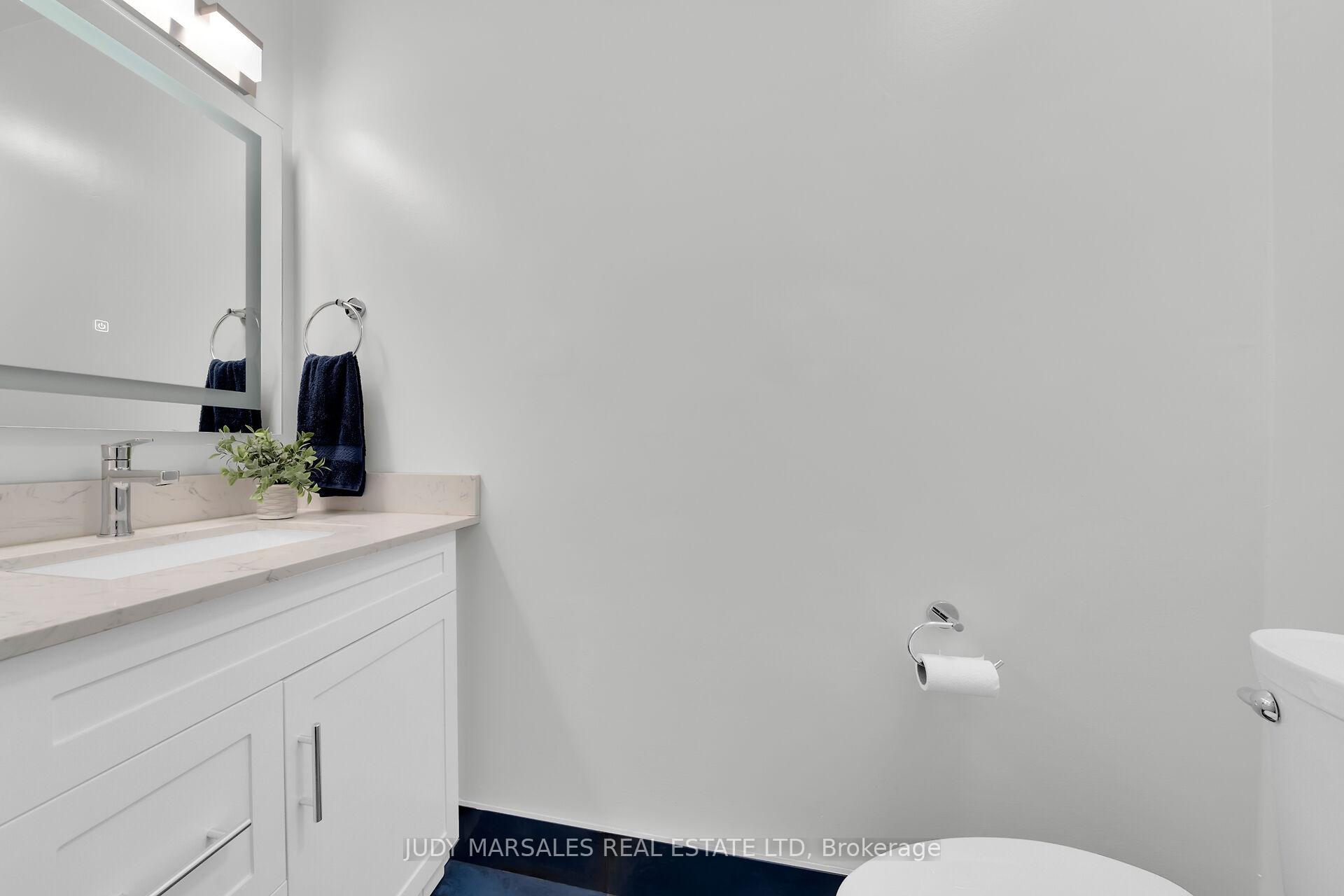 Photo 6 of 26 Huntingwood Avenue, Hamilton, Dundas — HOMEH