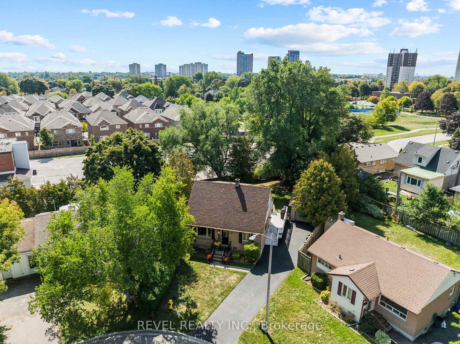 Photo 31 of 3 Glenwood Terrace, Ajax, South East — HOMEH