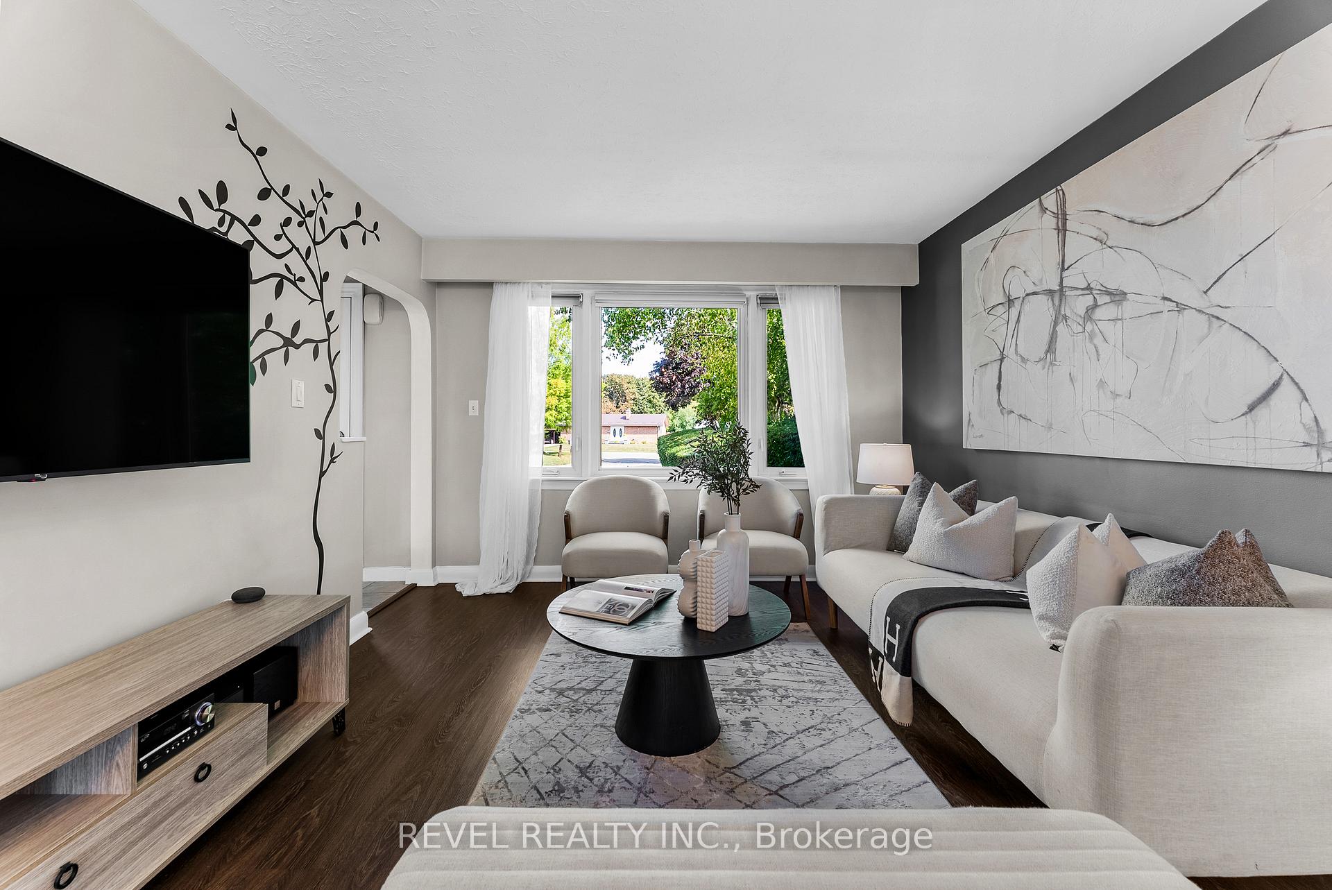 Photo 5 of 3 Glenwood Terrace, Ajax, South East — HOMEH