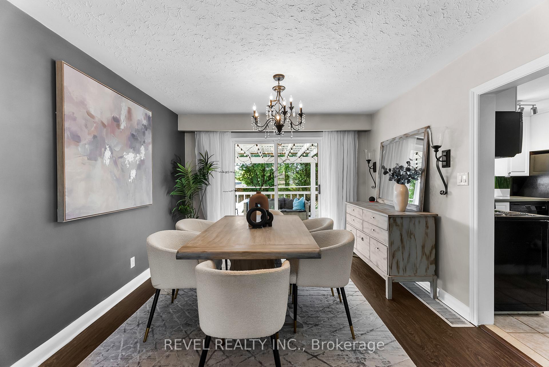 Photo 10 of 3 Glenwood Terrace, Ajax, South East — HOMEH