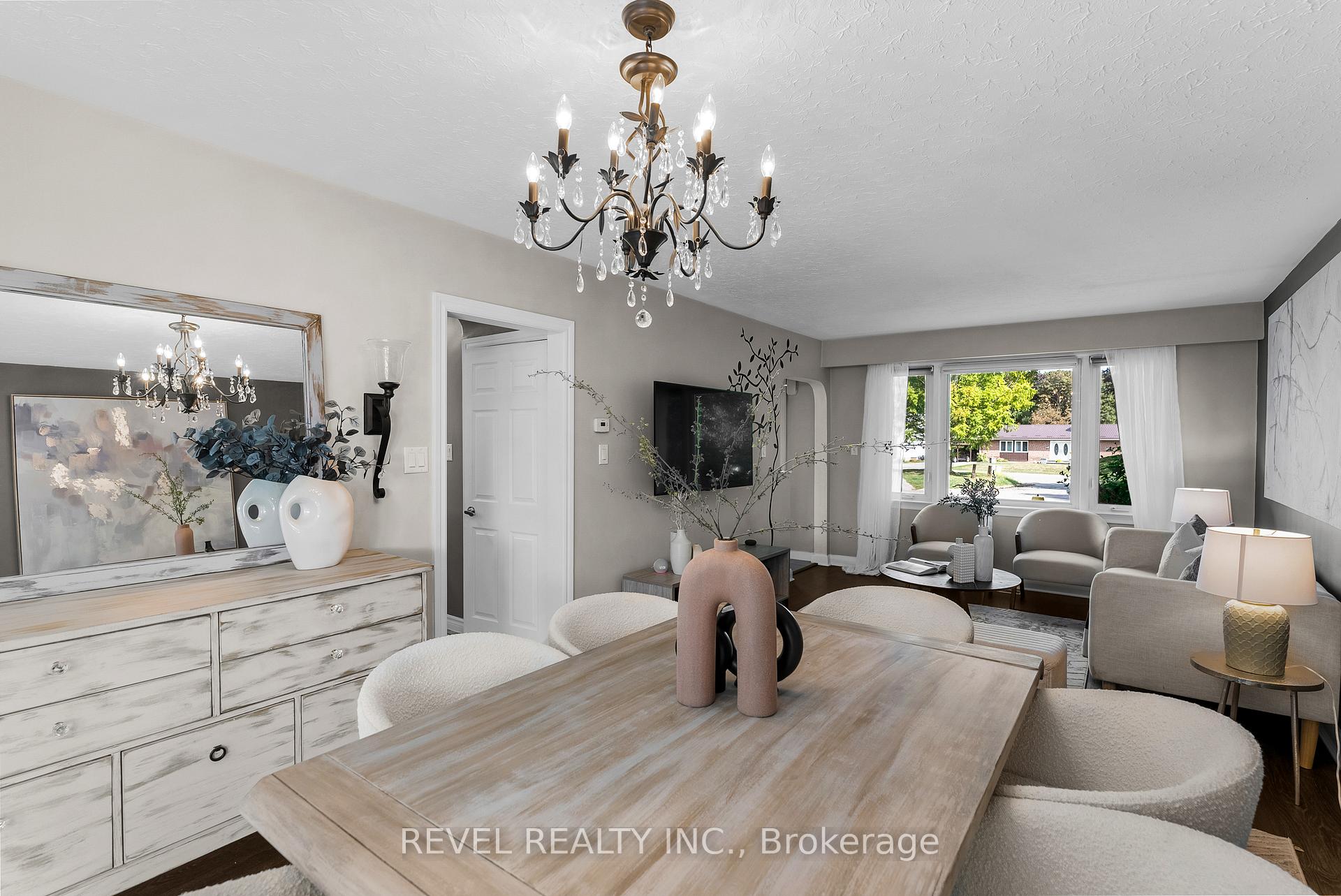 Photo 8 of 3 Glenwood Terrace, Ajax, South East — HOMEH