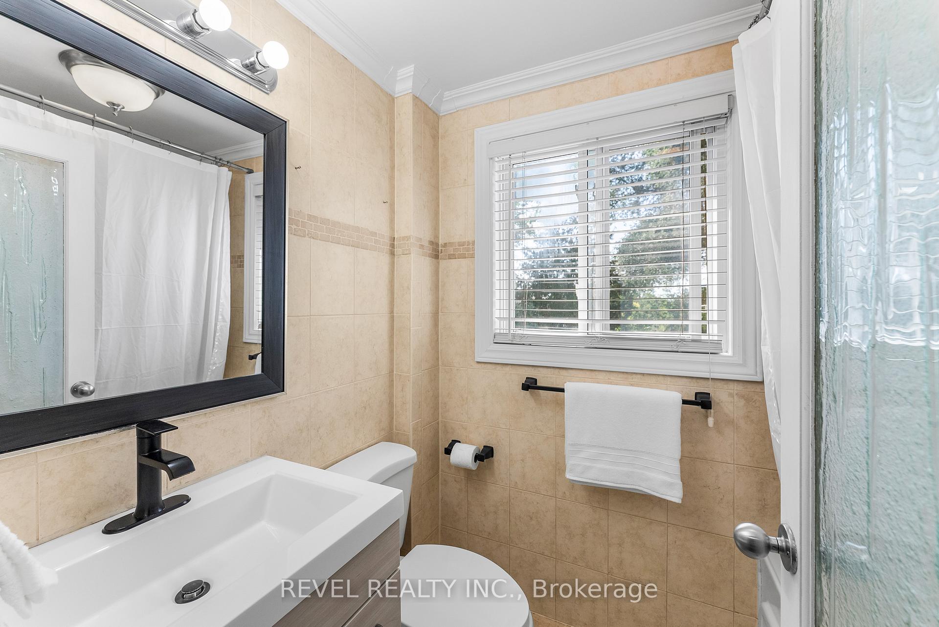 Photo 36 of 3 Glenwood Terrace, Ajax, South East — HOMEH