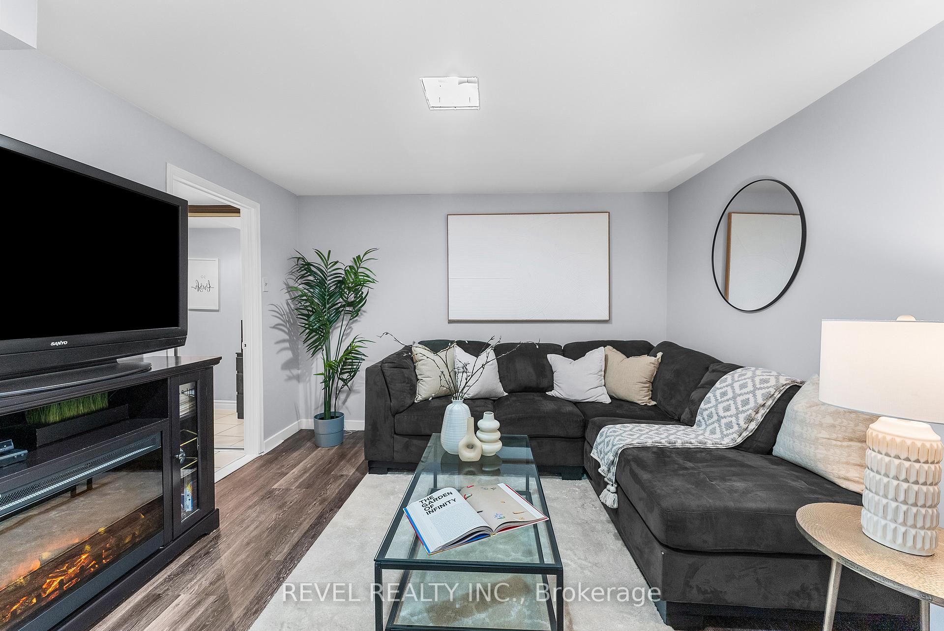 Photo 23 of 3 Glenwood Terrace, Ajax, South East — HOMEH