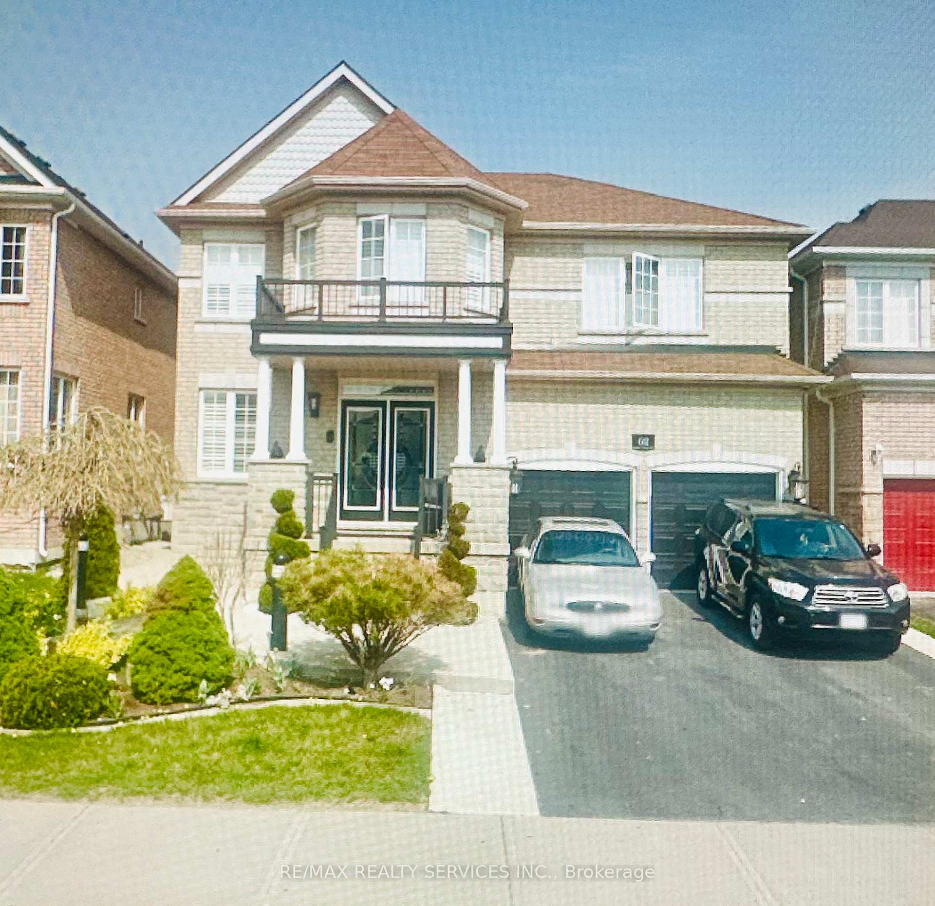 Front of 62 Eagle Plains Drive