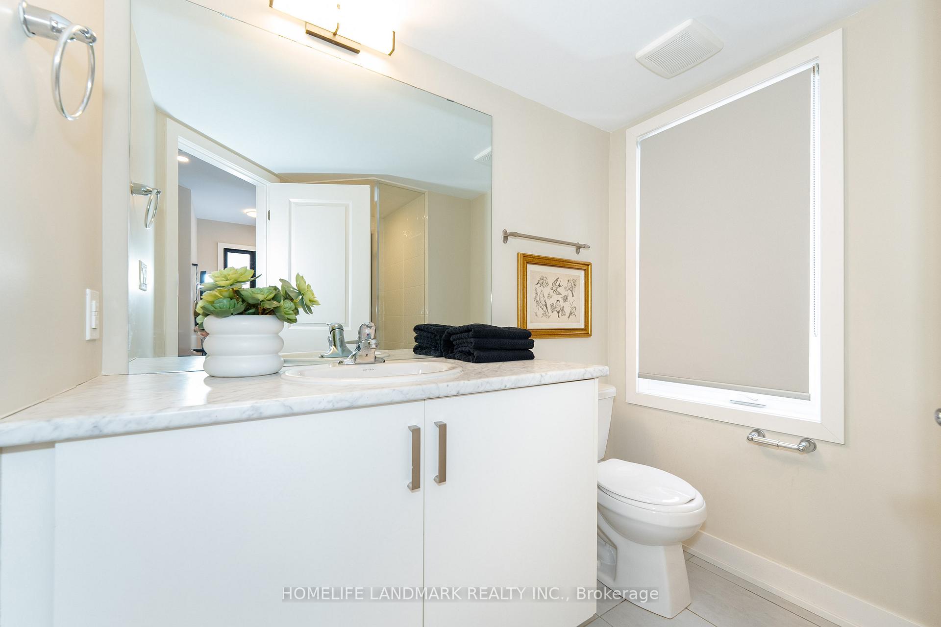 Photo 3 of 42 Benoit Street, Vaughan, Vellore Village — HOMEH