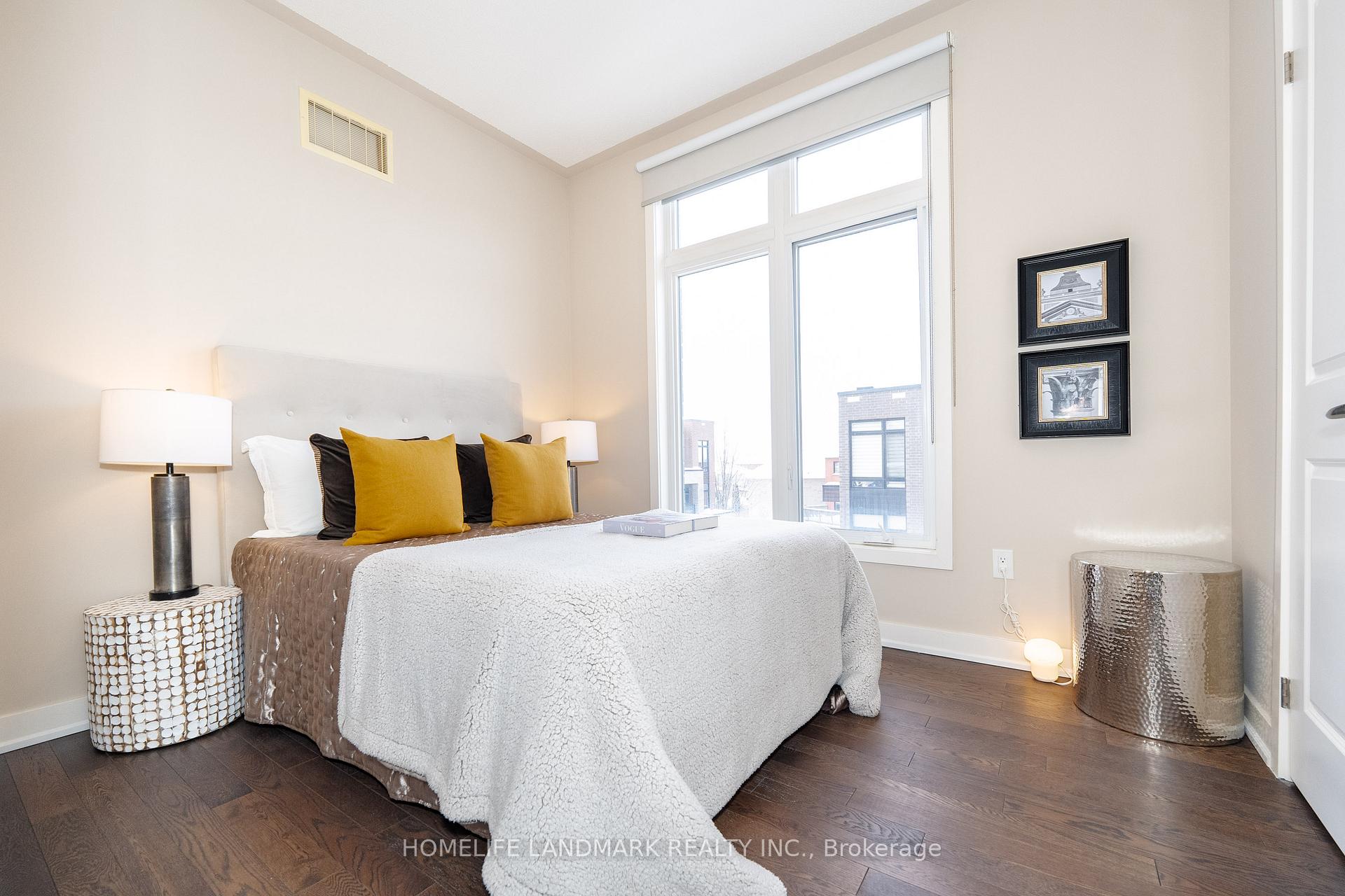 Photo 16 of 42 Benoit Street, Vaughan, Vellore Village — HOMEH