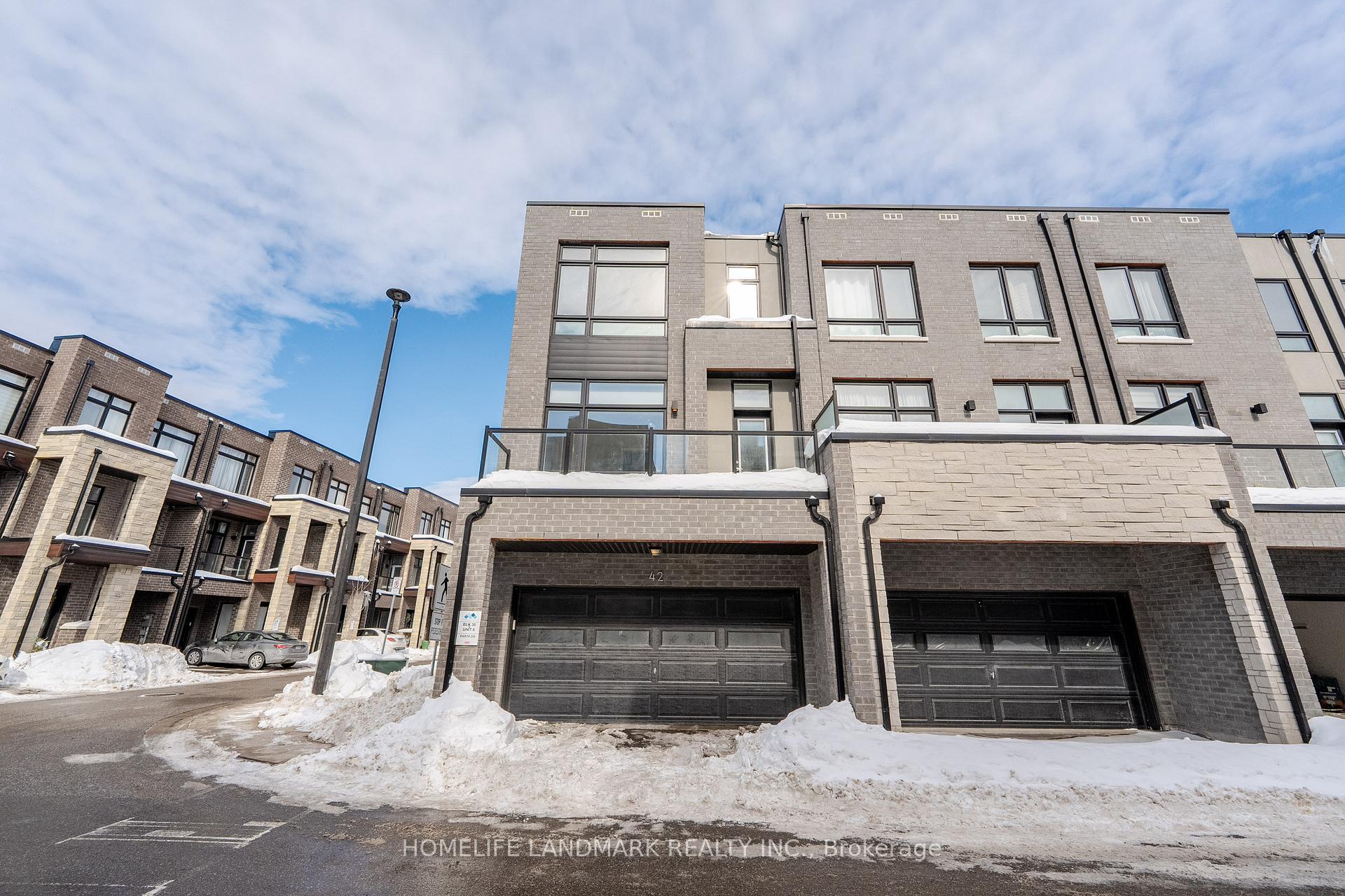 Photo 21 of 42 Benoit Street, Vaughan, Vellore Village — HOMEH
