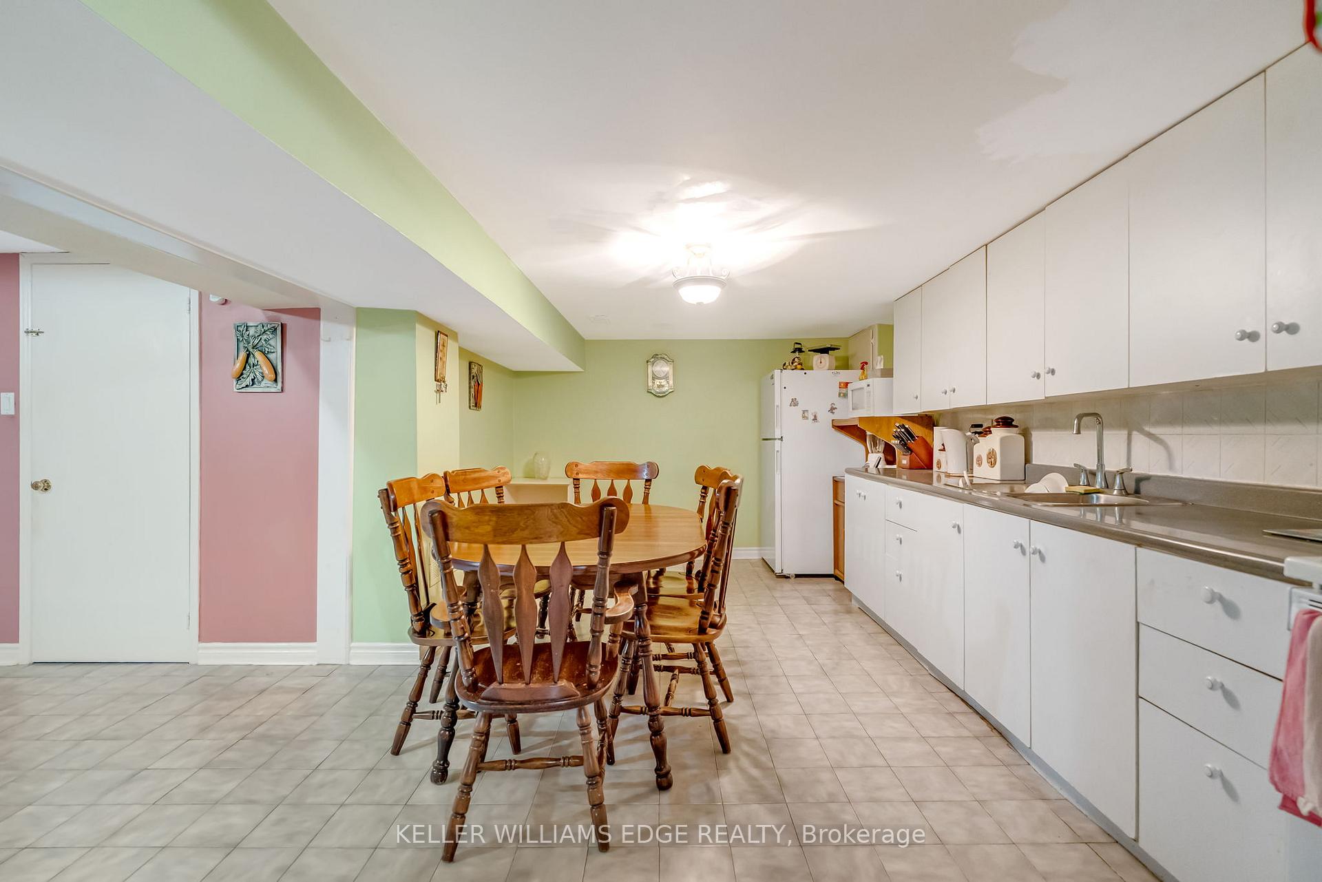 Photo 32 of 51 Corkett Drive, Brampton, Northwood Park — HOMEH