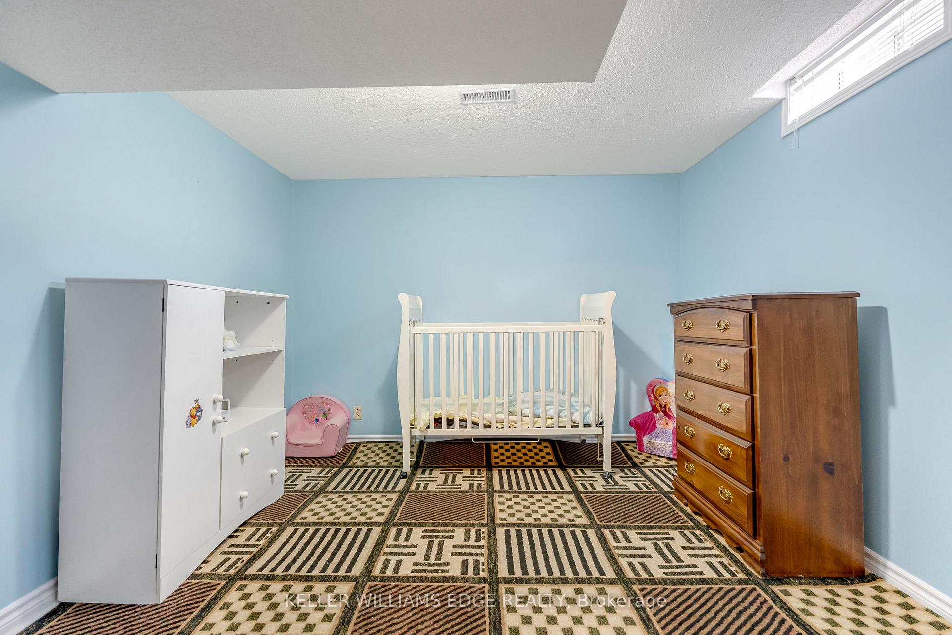 Photo 38 of 51 Corkett Drive, Brampton, Northwood Park — HOMEH