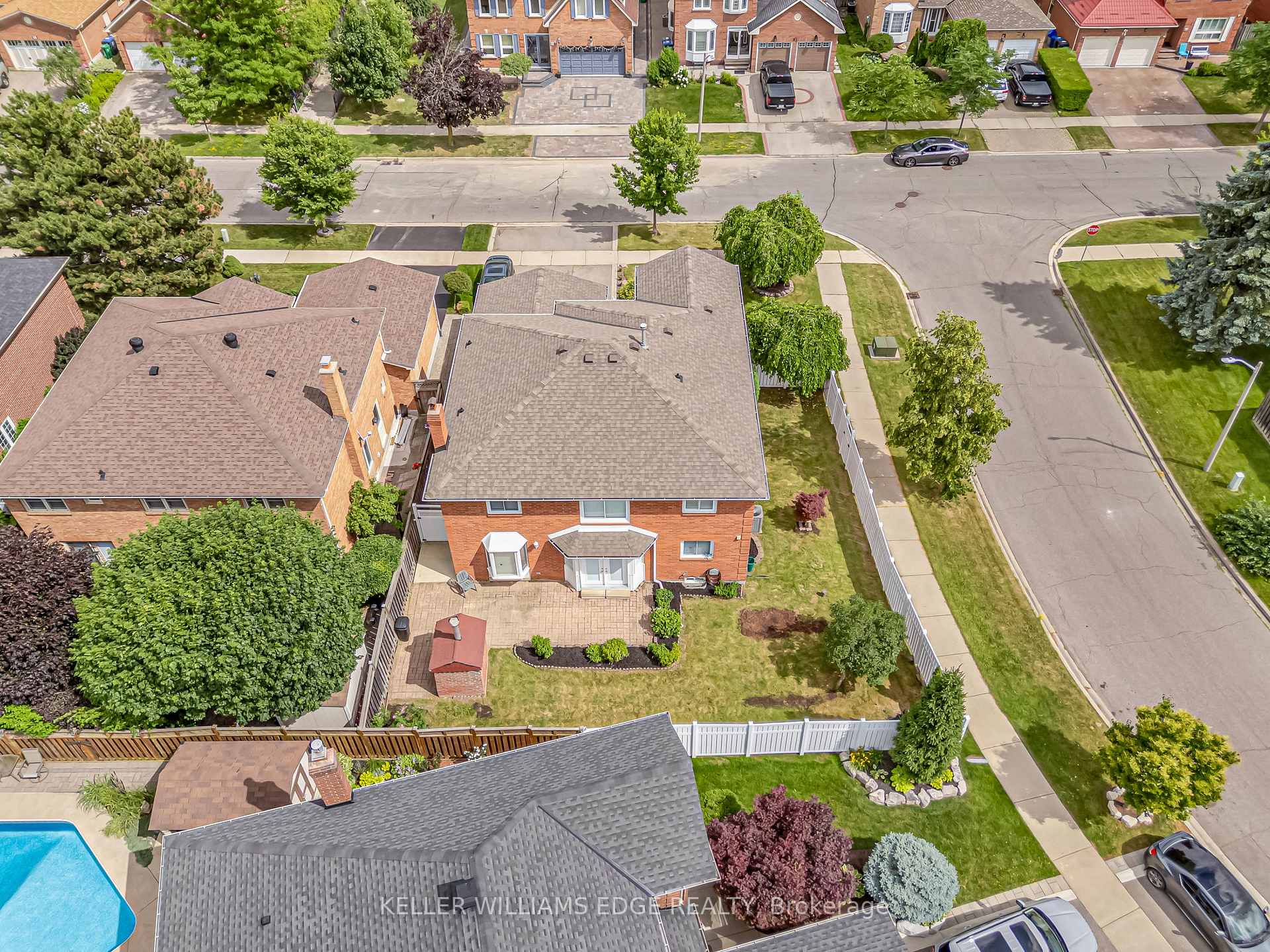 Photo 44 of 51 Corkett Drive, Brampton, Northwood Park — HOMEH