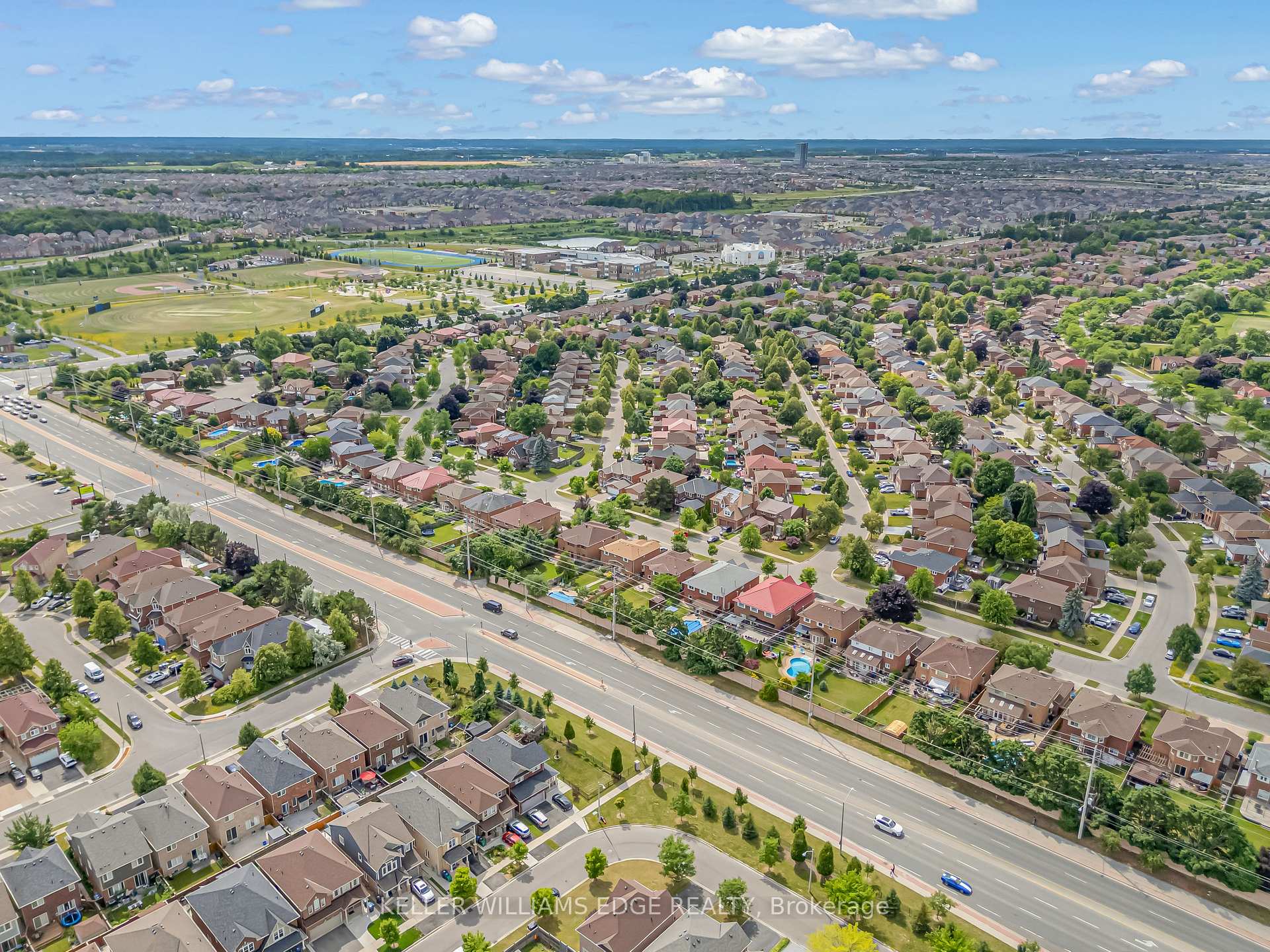 Photo 46 of 51 Corkett Drive, Brampton, Northwood Park — HOMEH