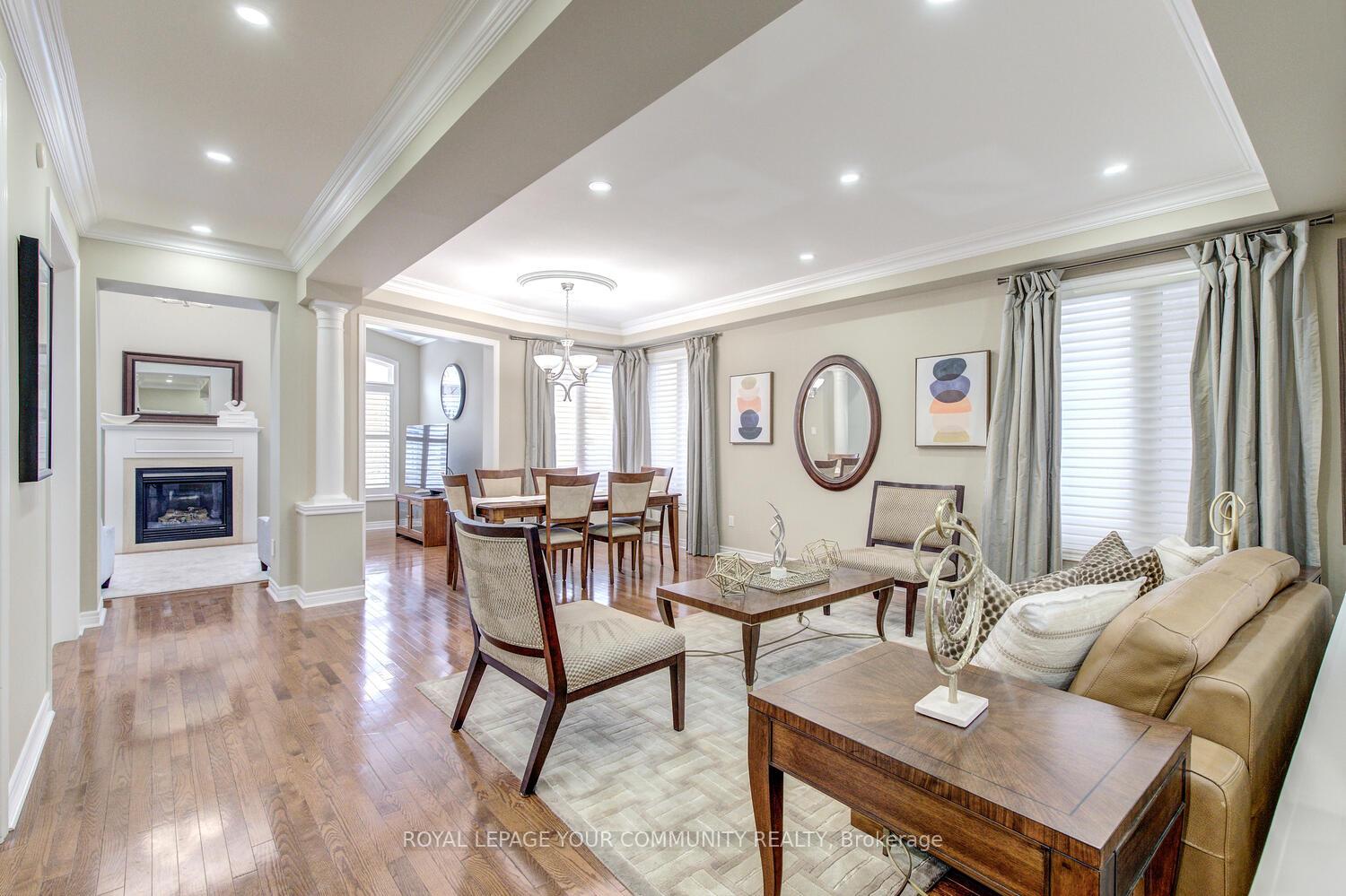 Photo 3 of 75 Golden Orchard Road, Vaughan, Patterson — HOMEH