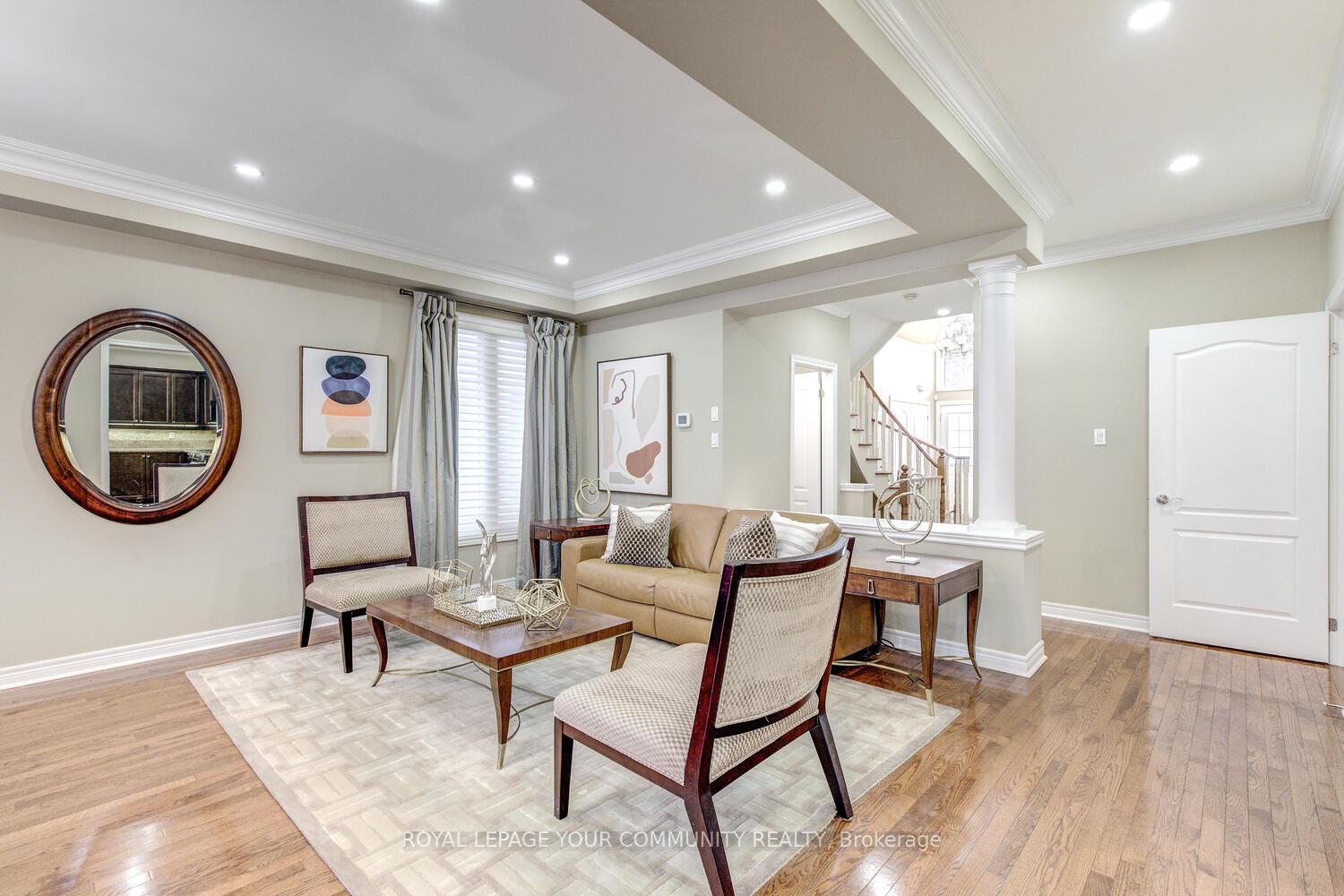 Photo 4 of 75 Golden Orchard Road, Vaughan, Patterson — HOMEH