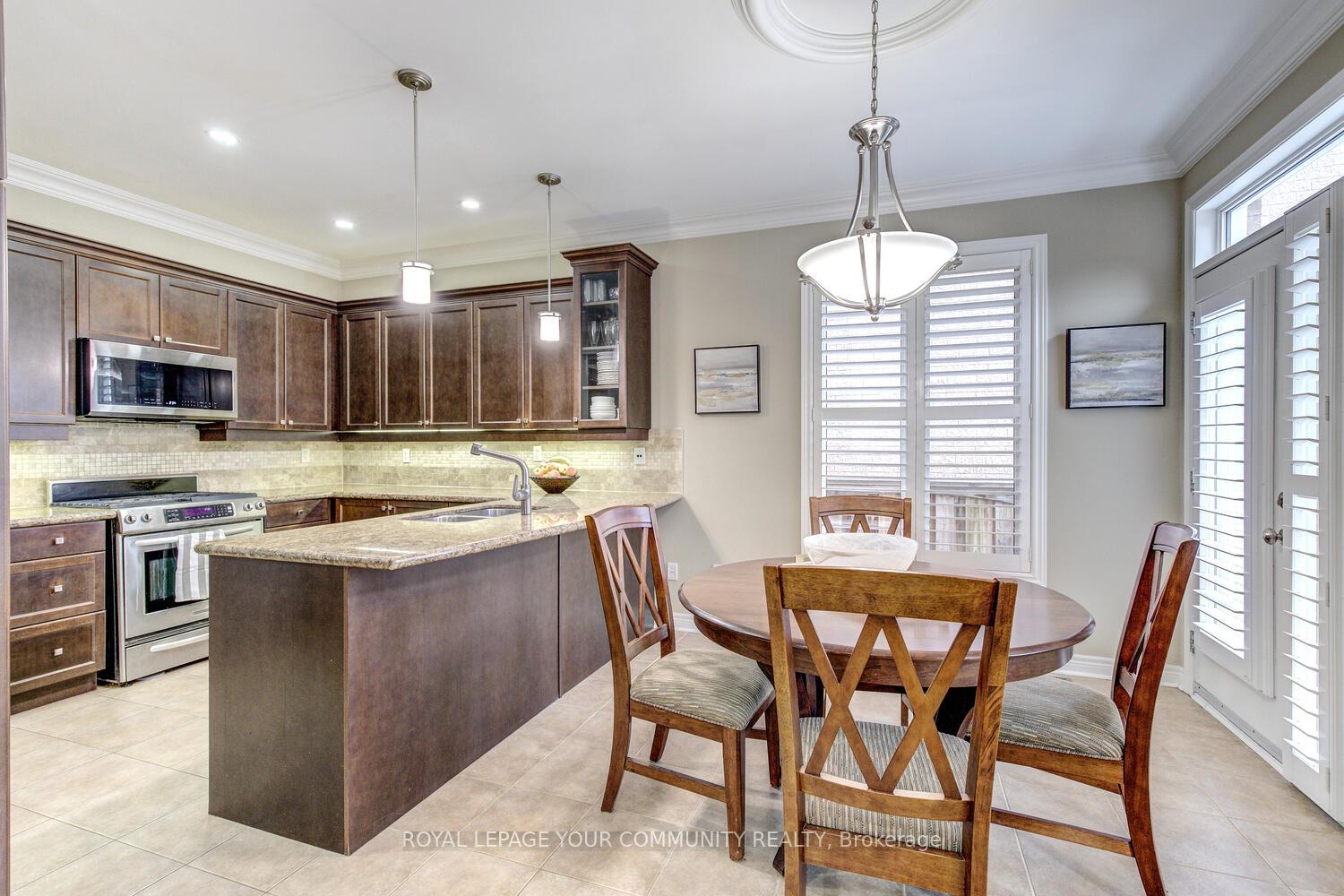 Photo 16 of 75 Golden Orchard Road, Vaughan, Patterson — HOMEH