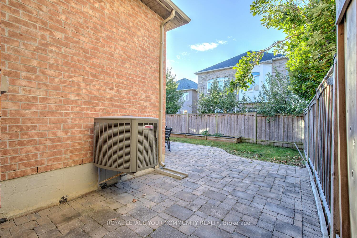 Photo 36 of 75 Golden Orchard Road, Vaughan, Patterson — HOMEH