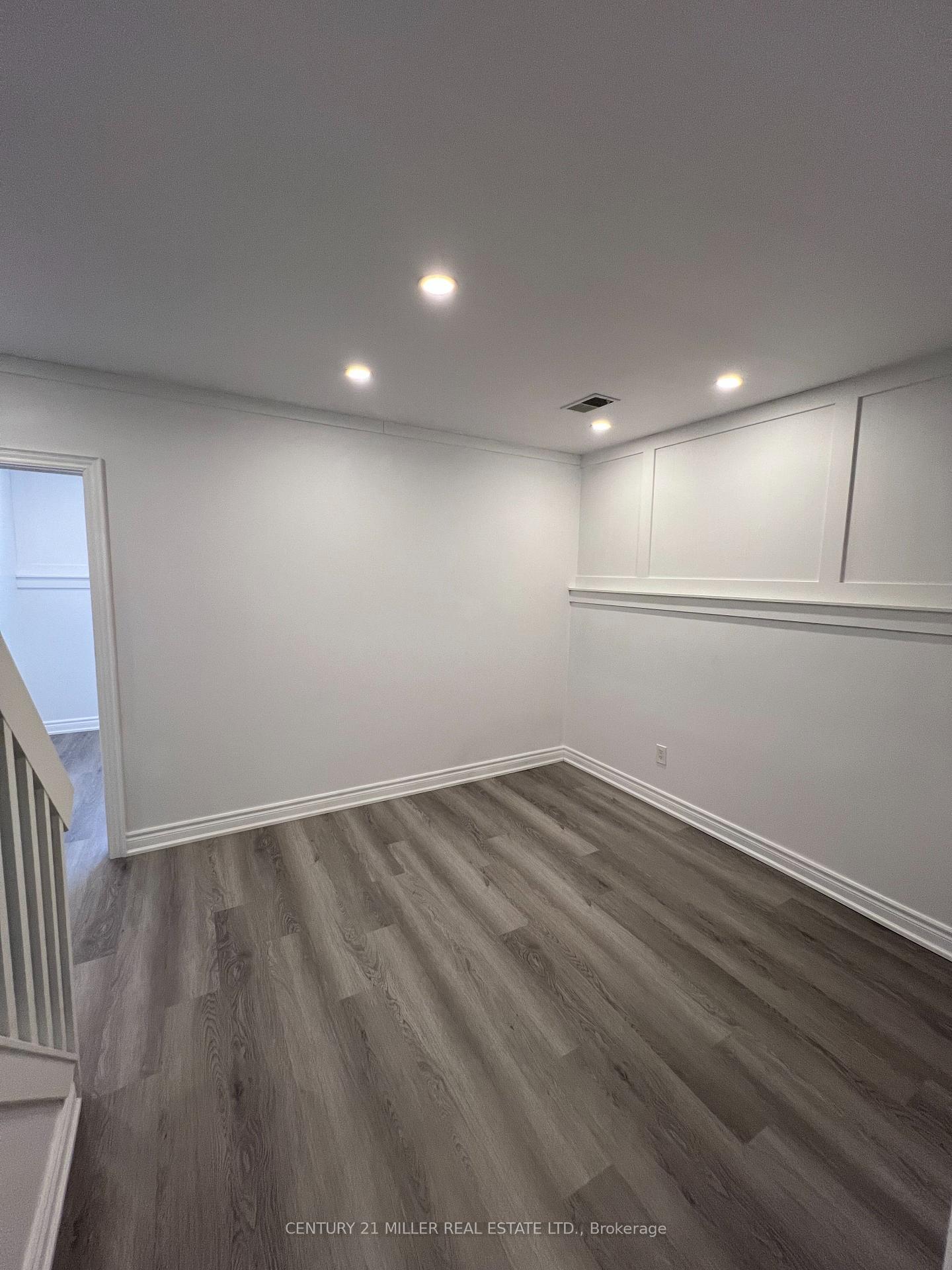 Photo 13 of 11 Winding Way, Brant, Brantford Twp — HOMEH