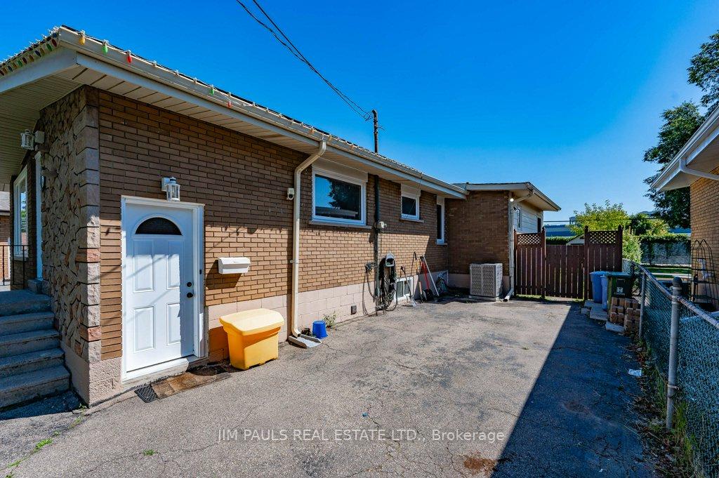 Photo 40 of 67 Deschene Avenue, Hamilton, Greeningdon — HOMEH