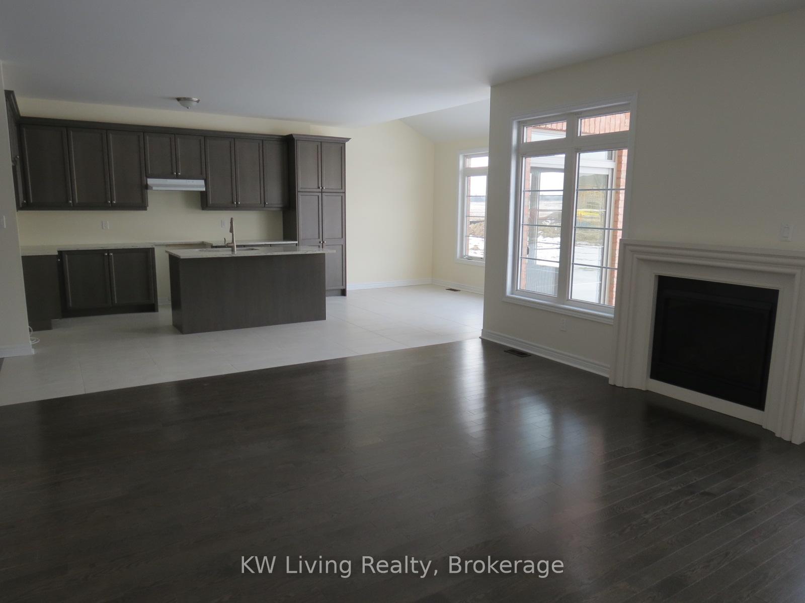 Photo 2 of 175 Rising Hill Ridge, Brampton, Bram West — HOMEH