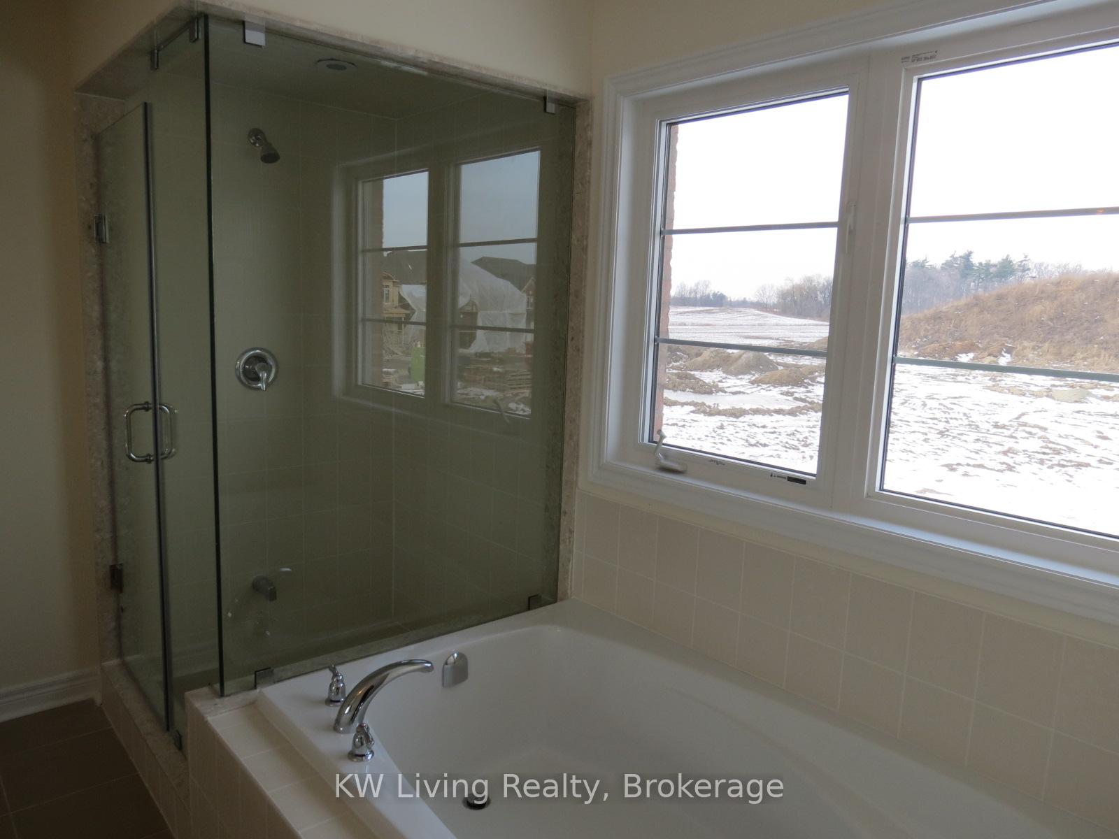 Photo 15 of 175 Rising Hill Ridge, Brampton, Bram West — HOMEH
