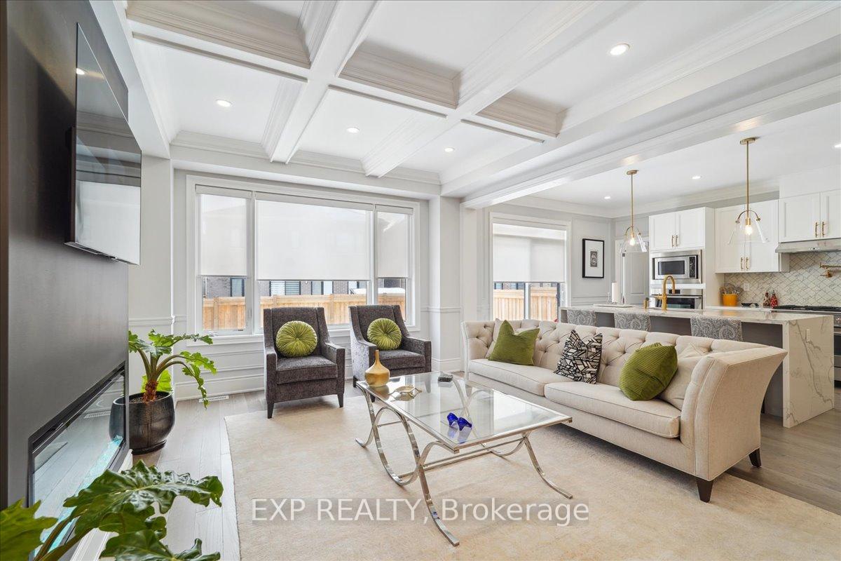 Photo 13 of 21 Coldwell Bay Circle, Vaughan, Kleinburg — HOMEH