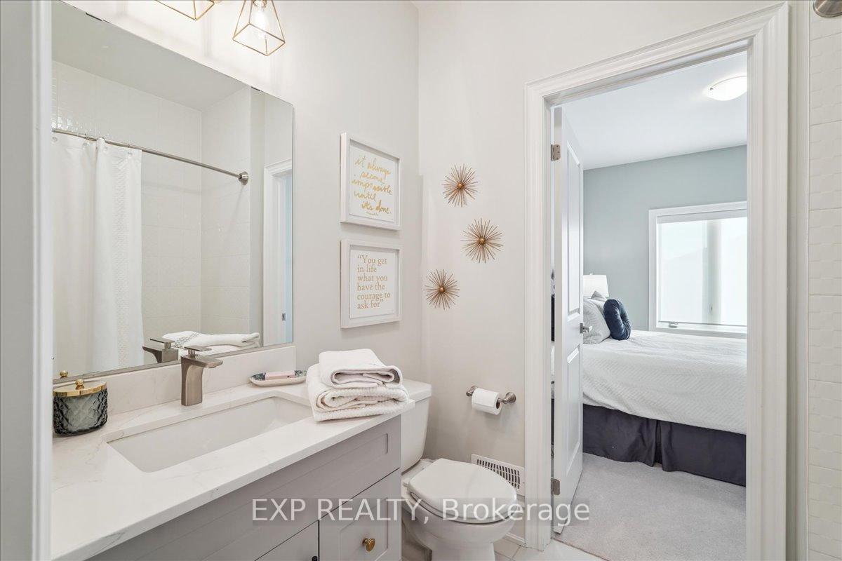 Photo 31 of 21 Coldwell Bay Circle, Vaughan, Kleinburg — HOMEH
