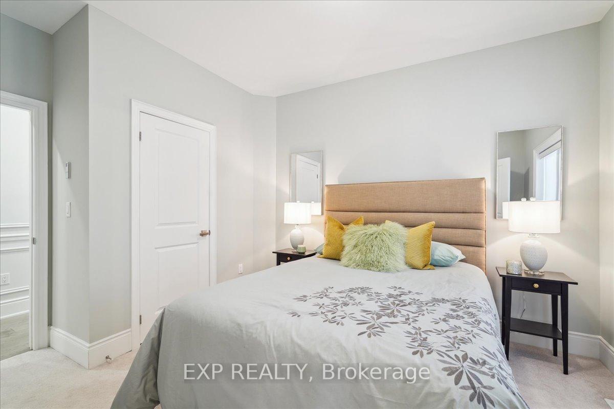Photo 32 of 21 Coldwell Bay Circle, Vaughan, Kleinburg — HOMEH
