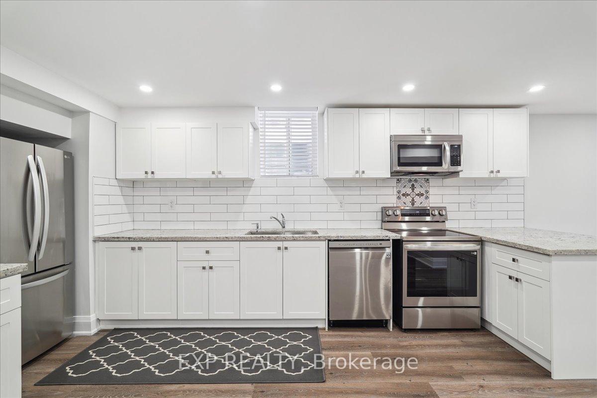 Photo 39 of 21 Coldwell Bay Circle, Vaughan, Kleinburg — HOMEH