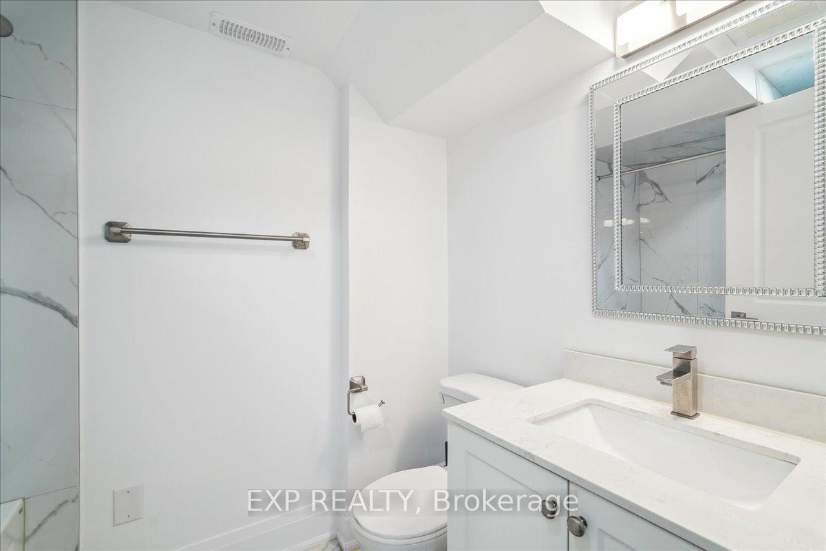 Photo 46 of 21 Coldwell Bay Circle, Vaughan, Kleinburg — HOMEH