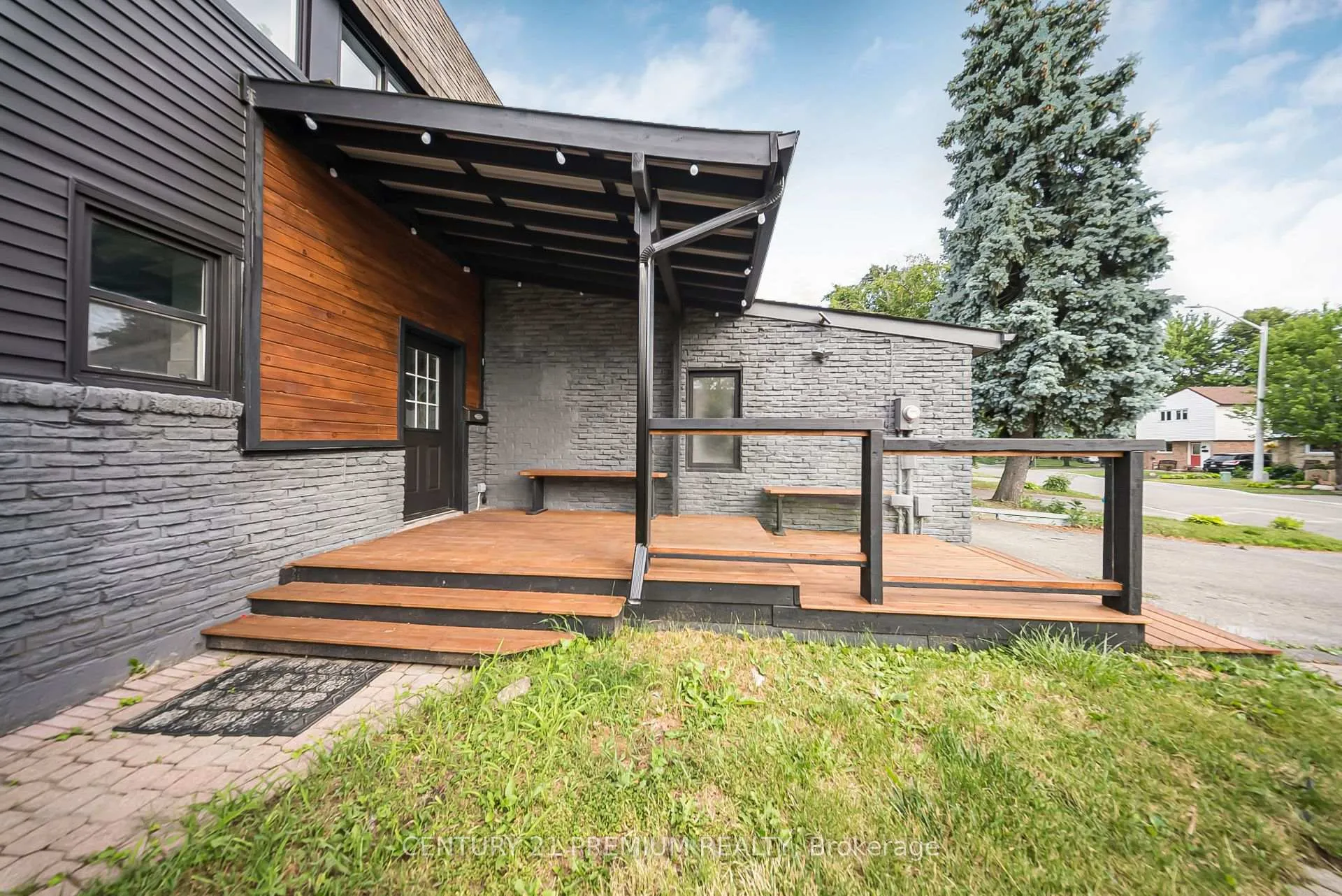 Photo 4 of 3 Garland Court, Brampton, Northgate — HOMEH
