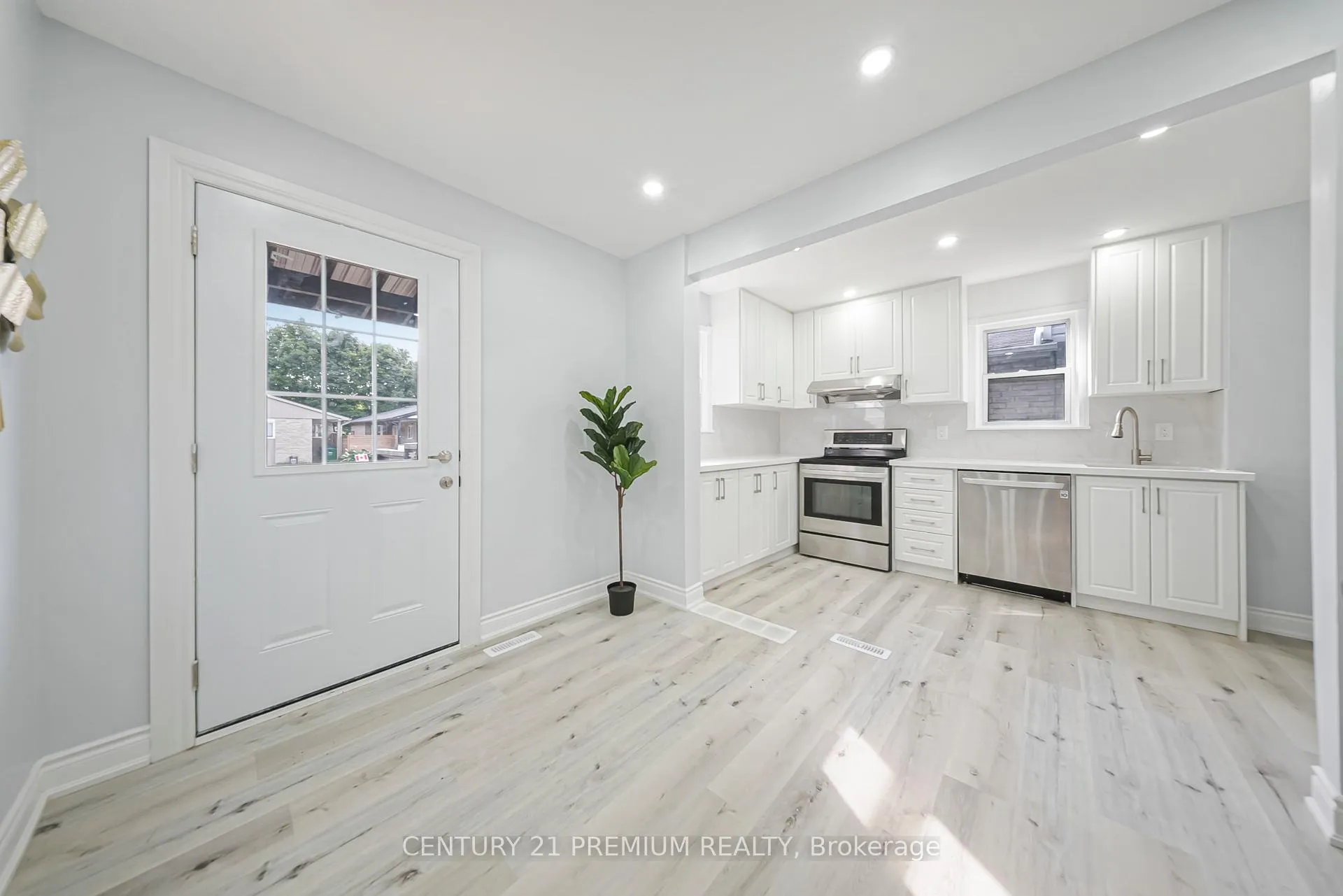 Photo 13 of 3 Garland Court, Brampton, Northgate — HOMEH