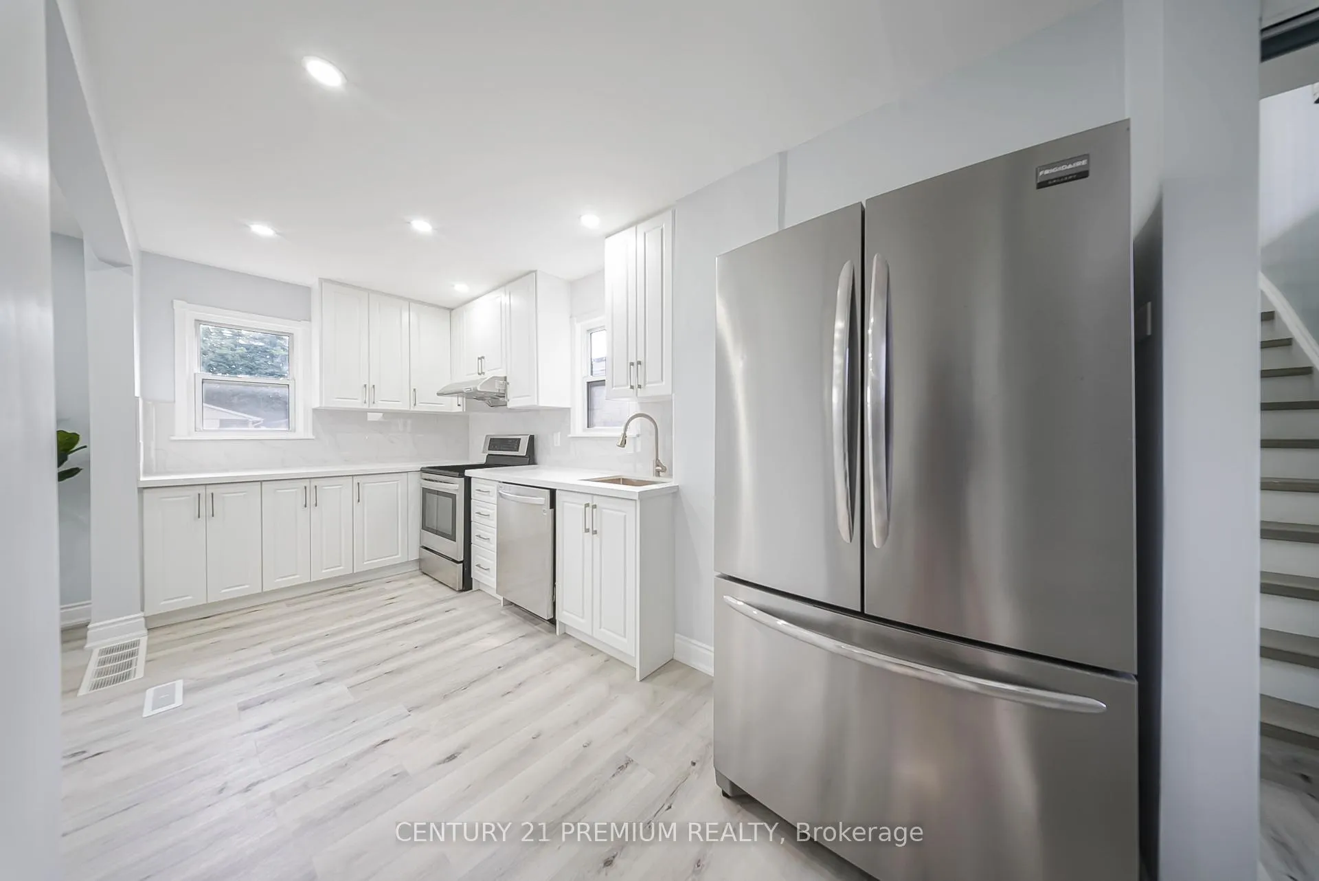 Photo 16 of 3 Garland Court, Brampton, Northgate — HOMEH