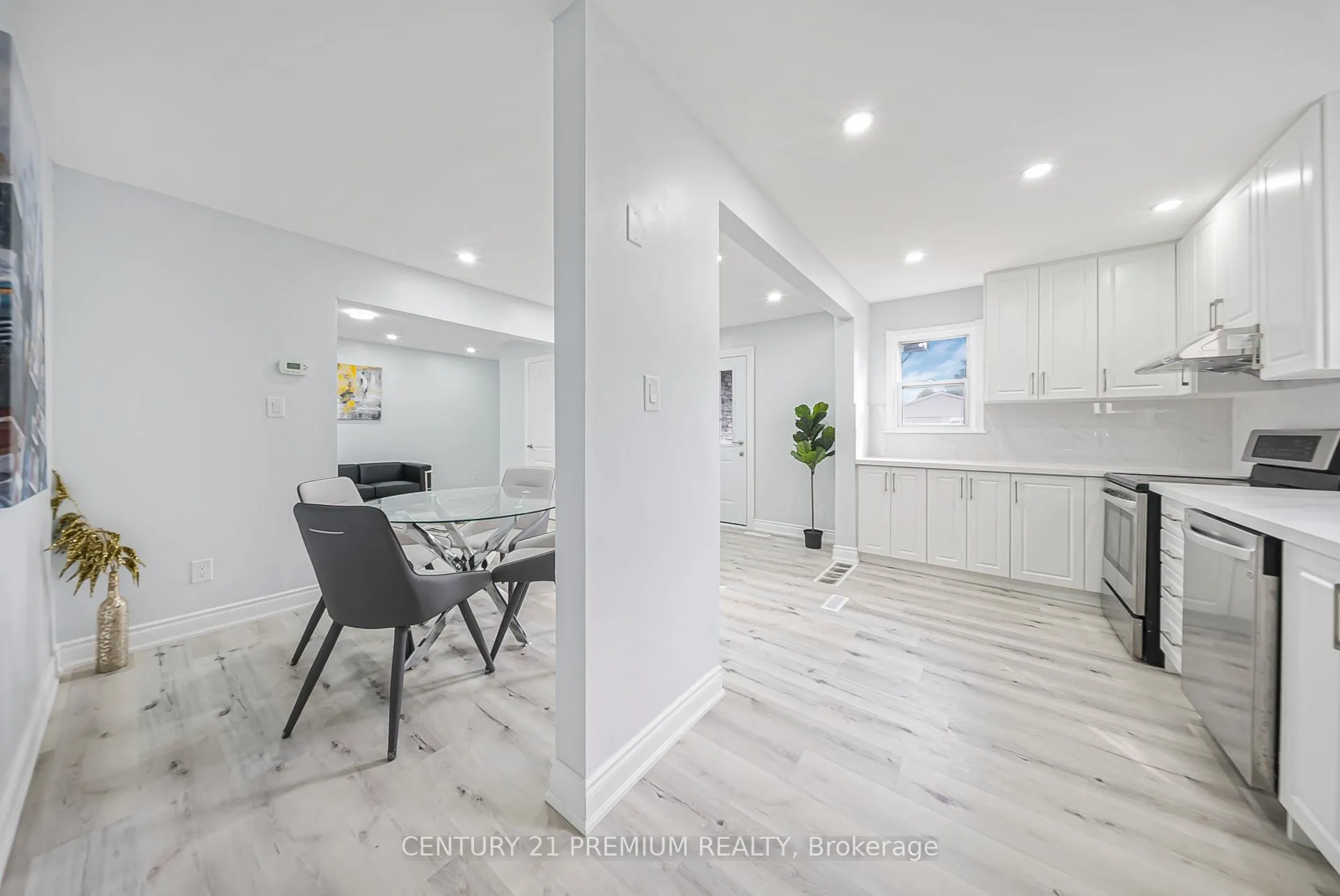 Photo 17 of 3 Garland Court, Brampton, Northgate — HOMEH