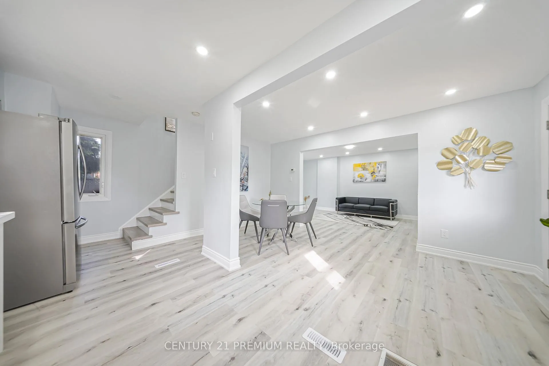 Photo 19 of 3 Garland Court, Brampton, Northgate — HOMEH