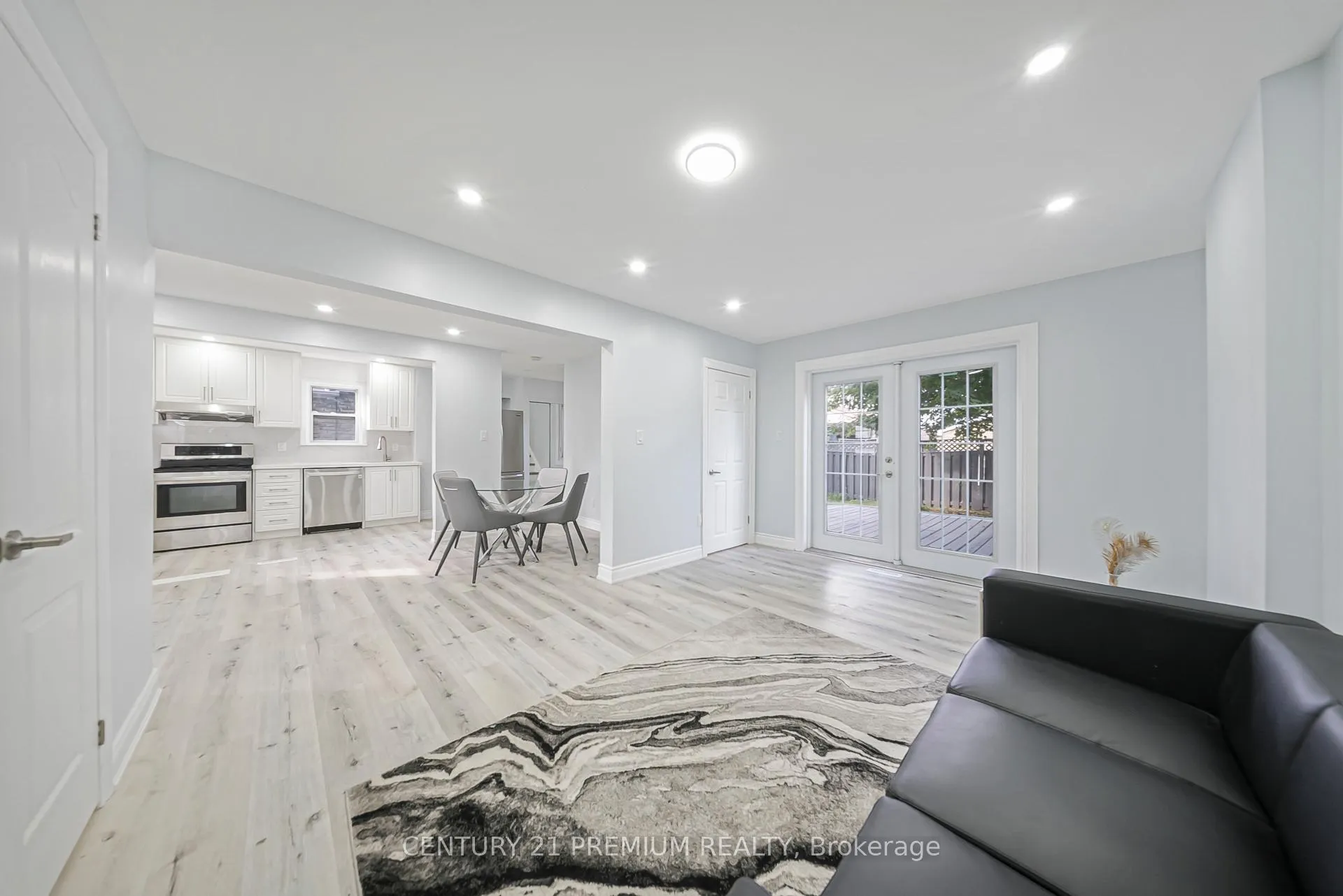 Photo 23 of 3 Garland Court, Brampton, Northgate — HOMEH
