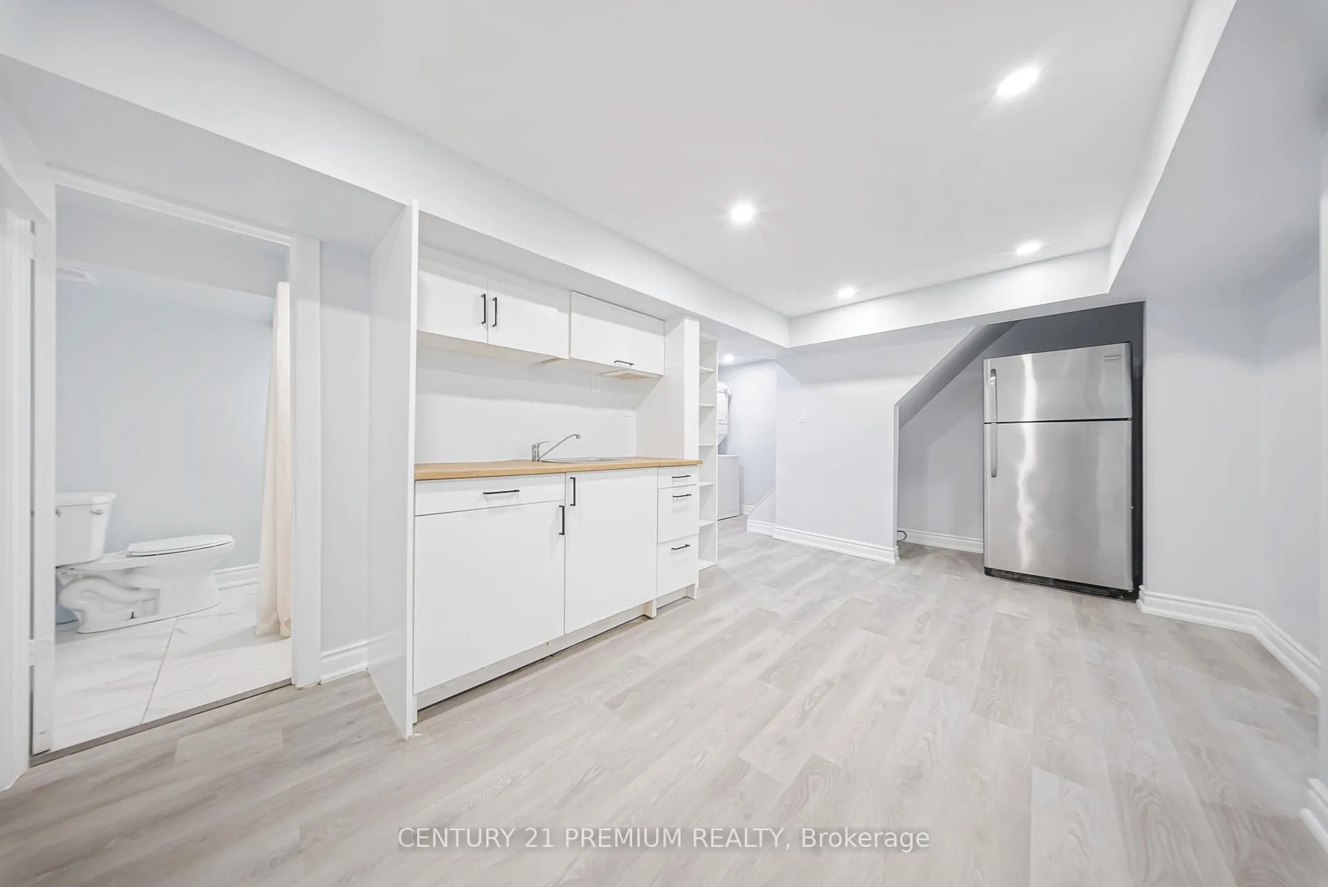 Photo 39 of 3 Garland Court, Brampton, Northgate — HOMEH