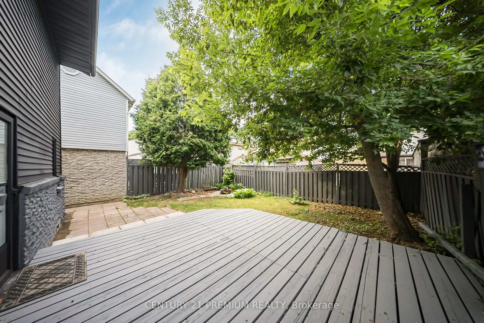 Photo 44 of 3 Garland Court, Brampton, Northgate — HOMEH