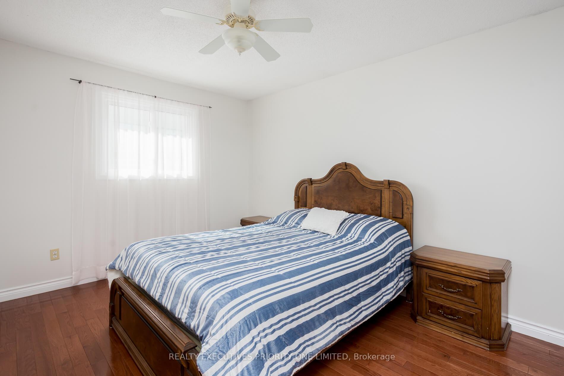 Photo 25 of 104 Lamar Street, Vaughan, Maple — HOMEH