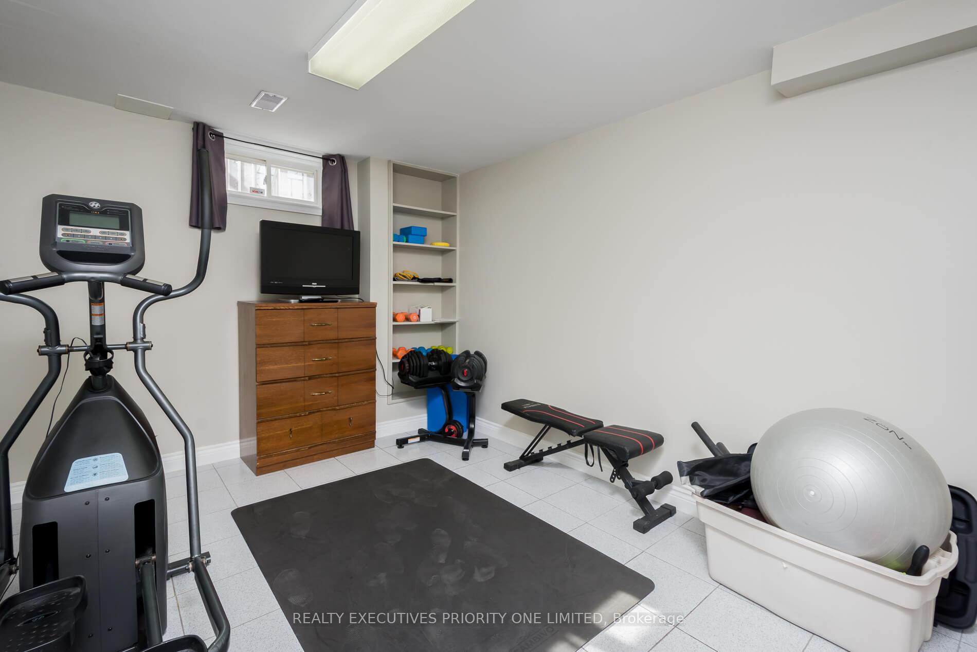 Photo 34 of 104 Lamar Street, Vaughan, Maple — HOMEH