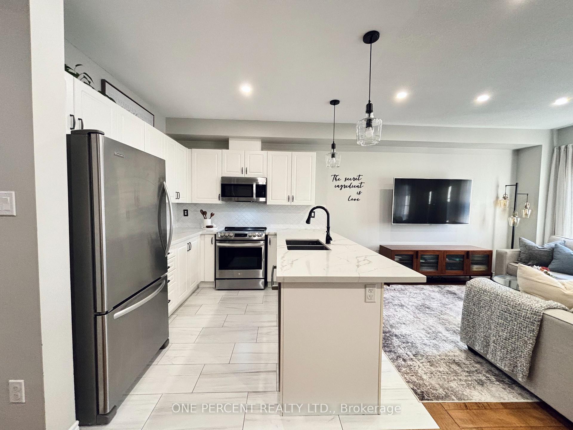 Photo 6 of Unit 21, 54 Nisbet Boulevard, Hamilton, Waterdown — HOMEH