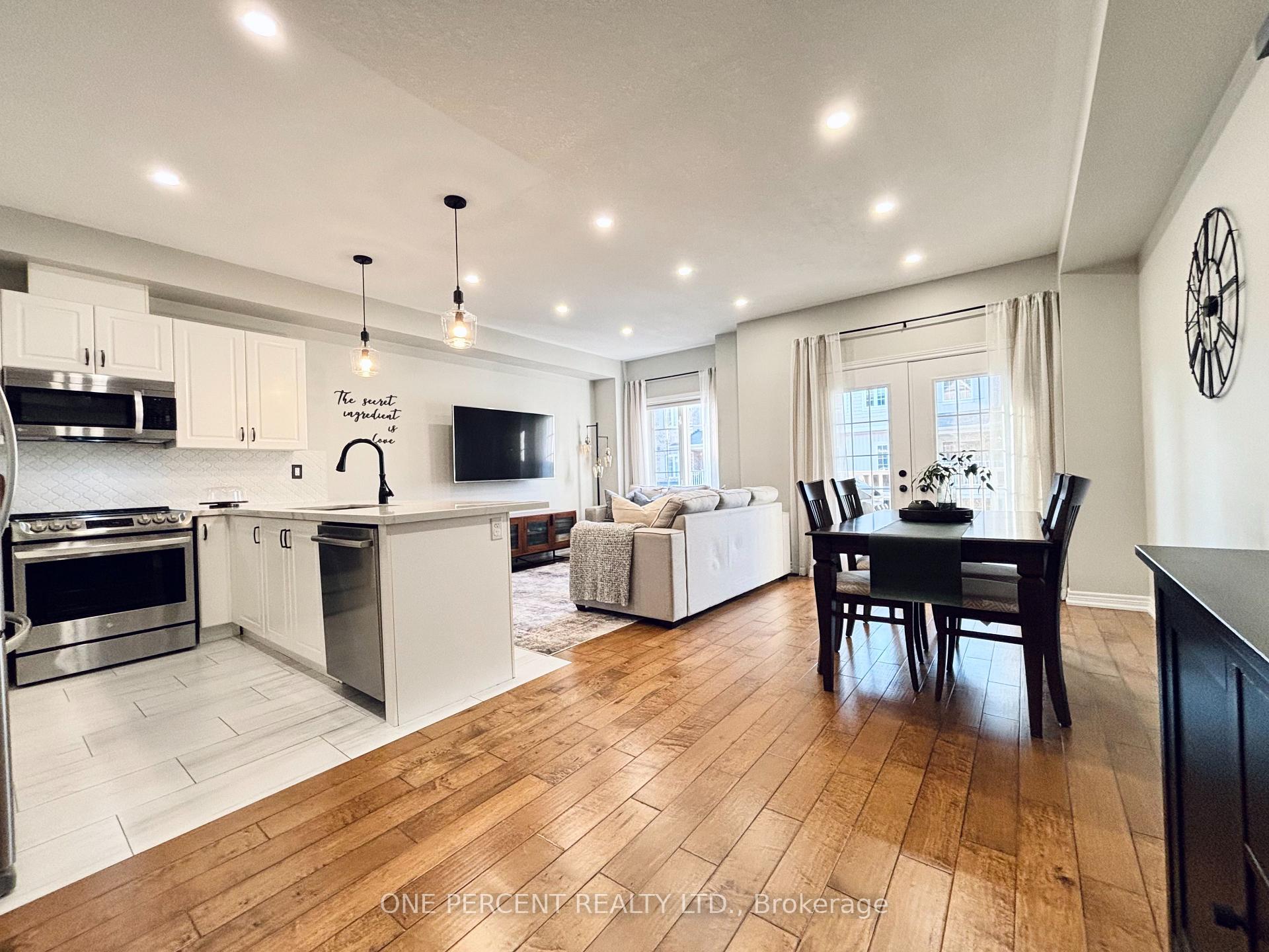 Photo 10 of Unit 21, 54 Nisbet Boulevard, Hamilton, Waterdown — HOMEH